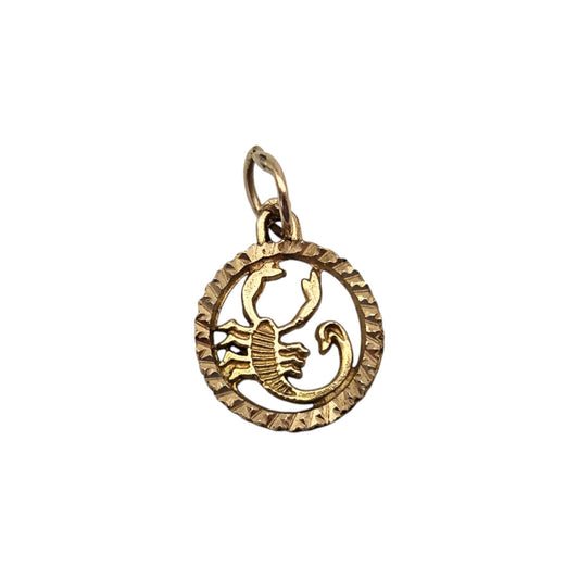 10ct Yellow Gold Scorpio Horoscope Charm L 1.1 cm 0.7 g.