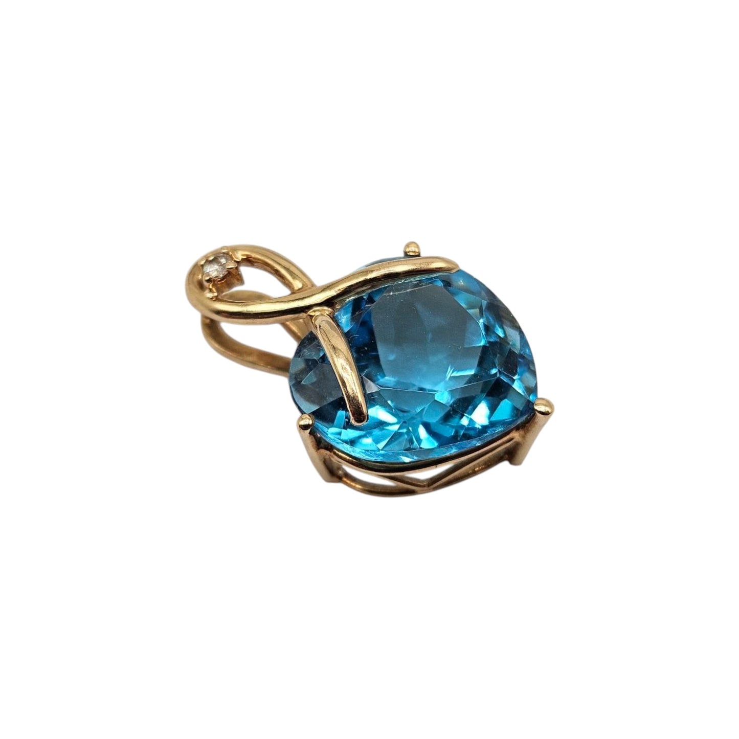 14ct Yellow Gold Blue Topaz & Diamond Heart Pendant L 2.0 cm 3.4 g.