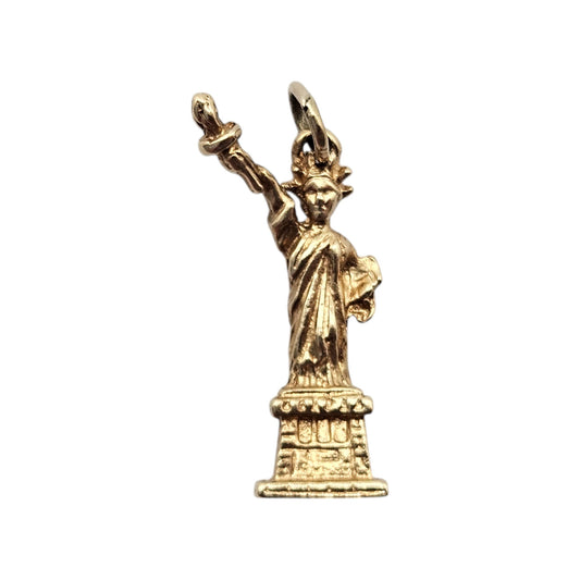 14ct Yellow Gold Statue Of Liberty Charm L 2.2 cm 2.9 g.