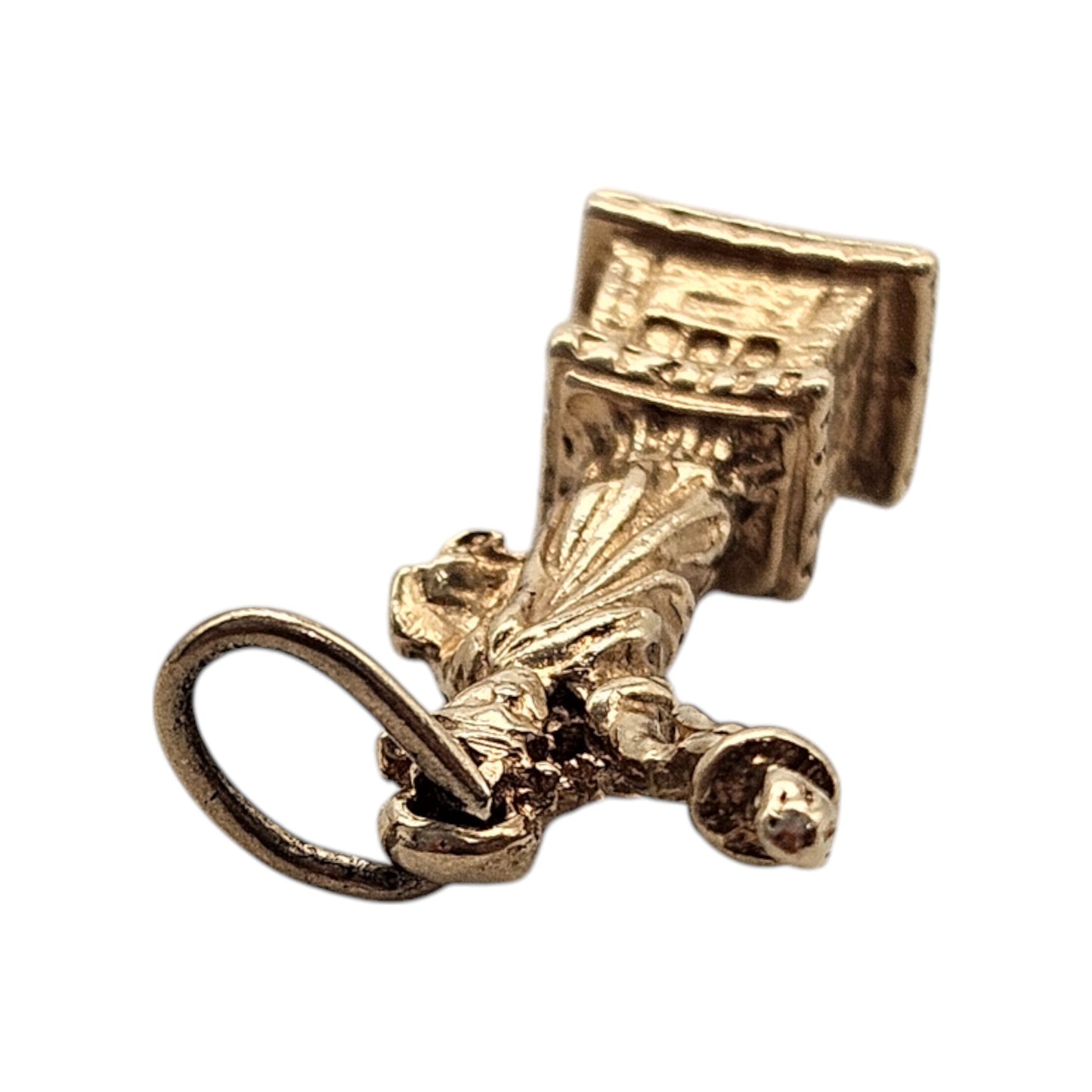 14ct Yellow Gold Statue Of Liberty Charm L 2.2 cm 2.9 g.