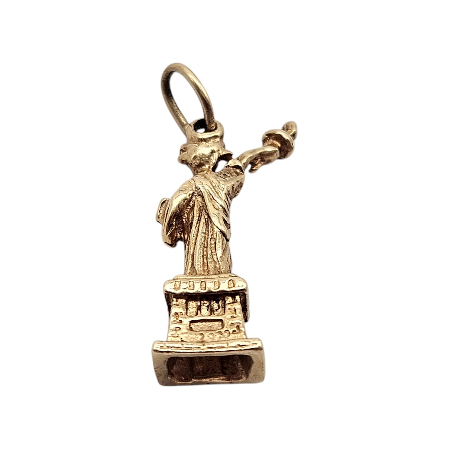 14ct Yellow Gold Statue Of Liberty Charm L 2.2 cm 2.9 g.