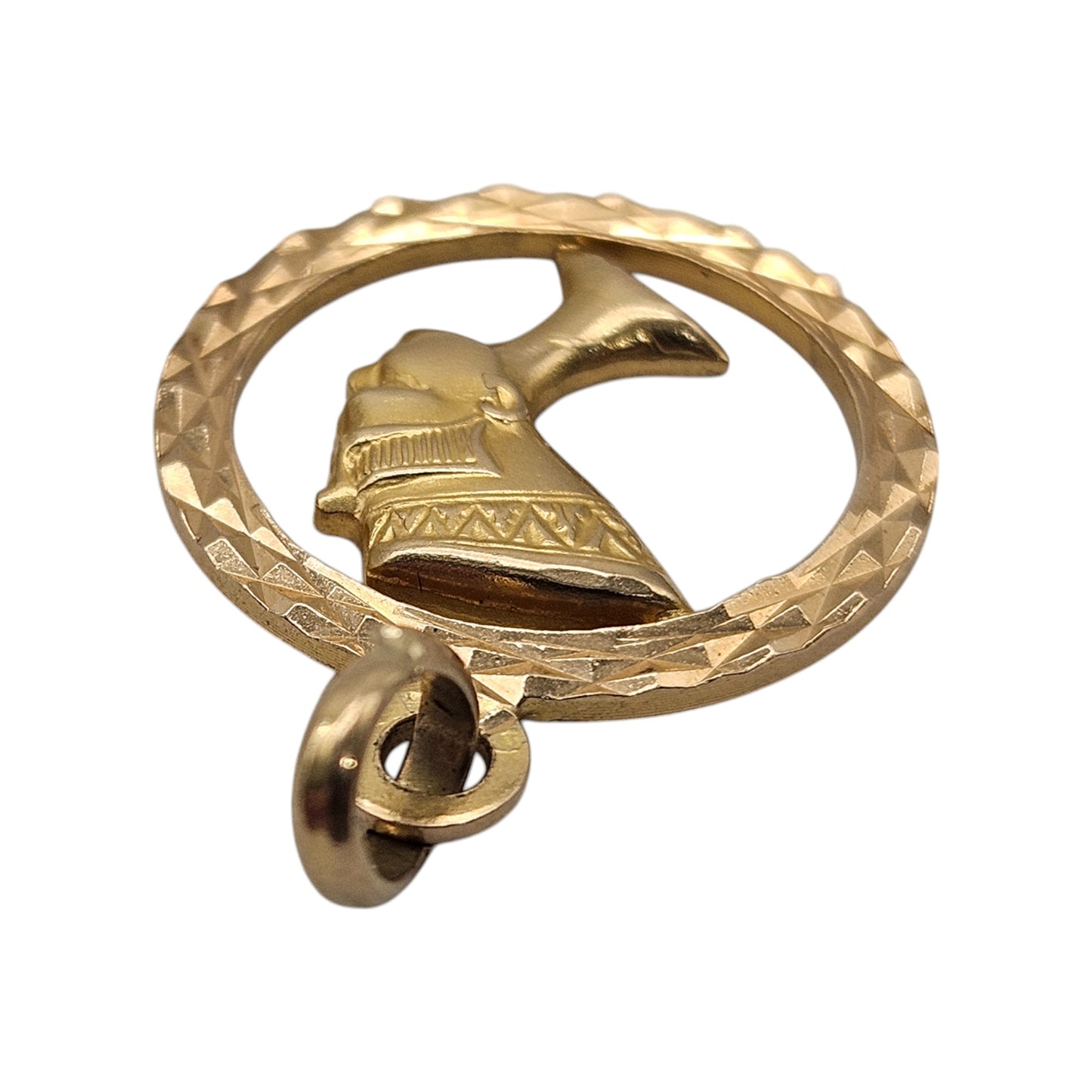 17ct Yellow Gold Nefertiti Pendant L 1.8 cm 2.4 g.