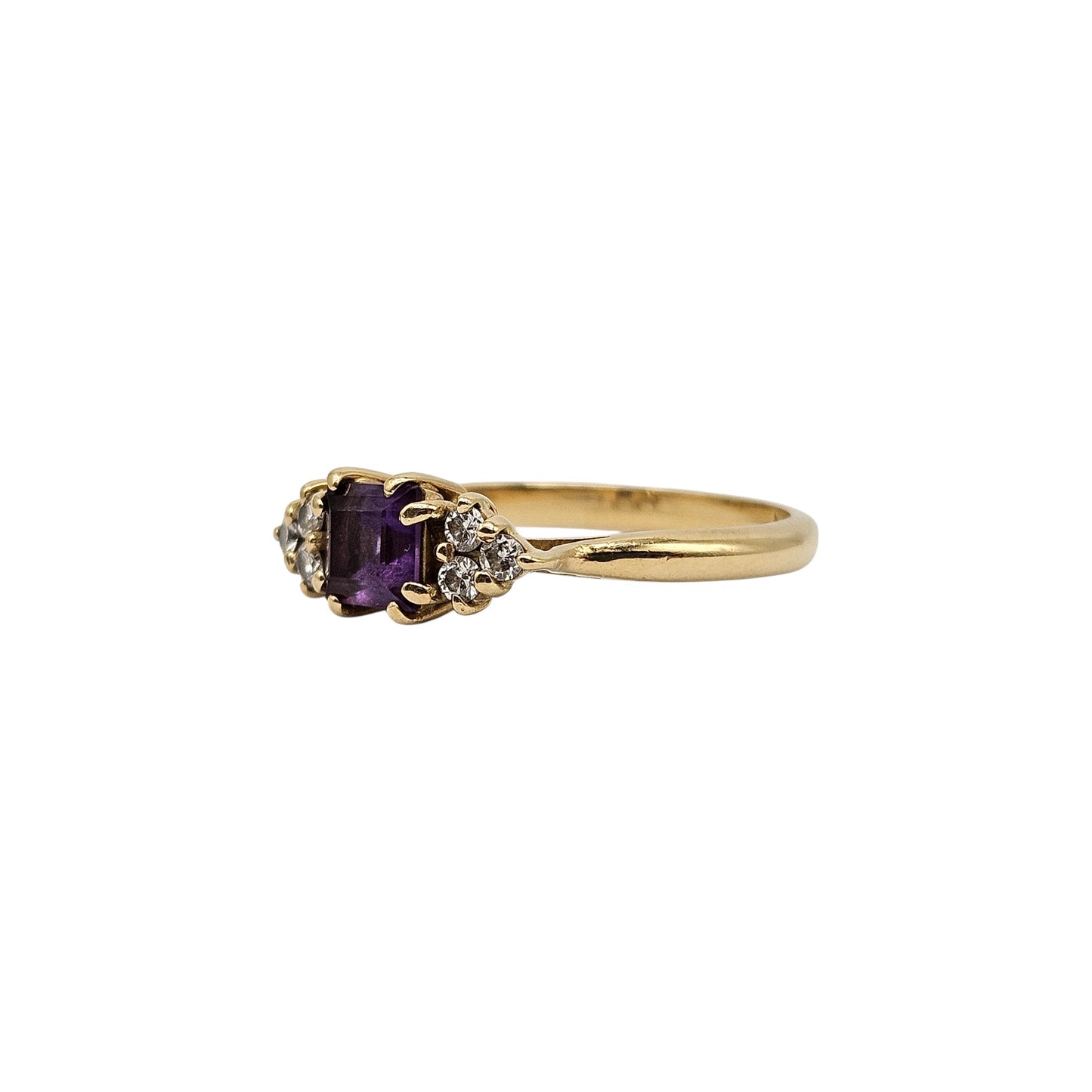 18ct 750 Yellow Gold Amethyst & Diamond Ring 1992 Size P 1/2, 3.2 g.