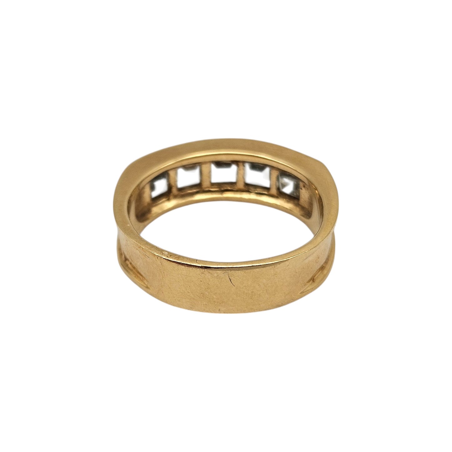 18ct Yellow Gold Aquamarine Ring Size O 6.8 g.