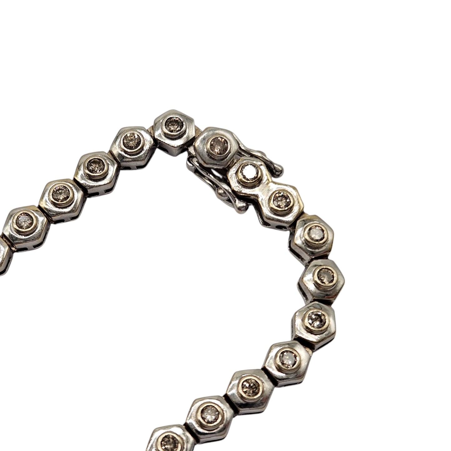 Ladies 18ct 750 White Gold Diamond Bracelet L 18.7 cm 23.3 g.