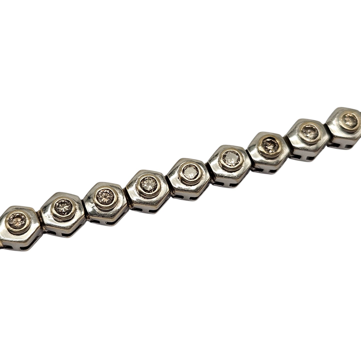 Ladies 18ct 750 White Gold Diamond Bracelet L 18.7 cm 23.3 g.