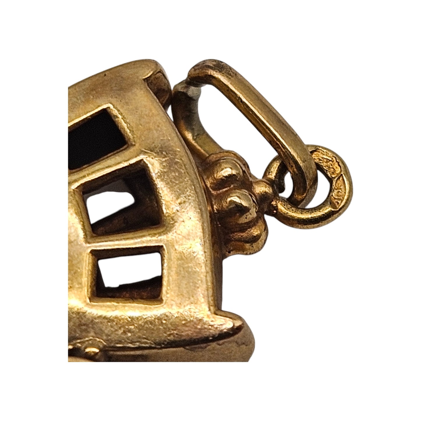 18ct Yellow Gold Aritculated Carriage Charm L 1.8 cm 1.4 g.