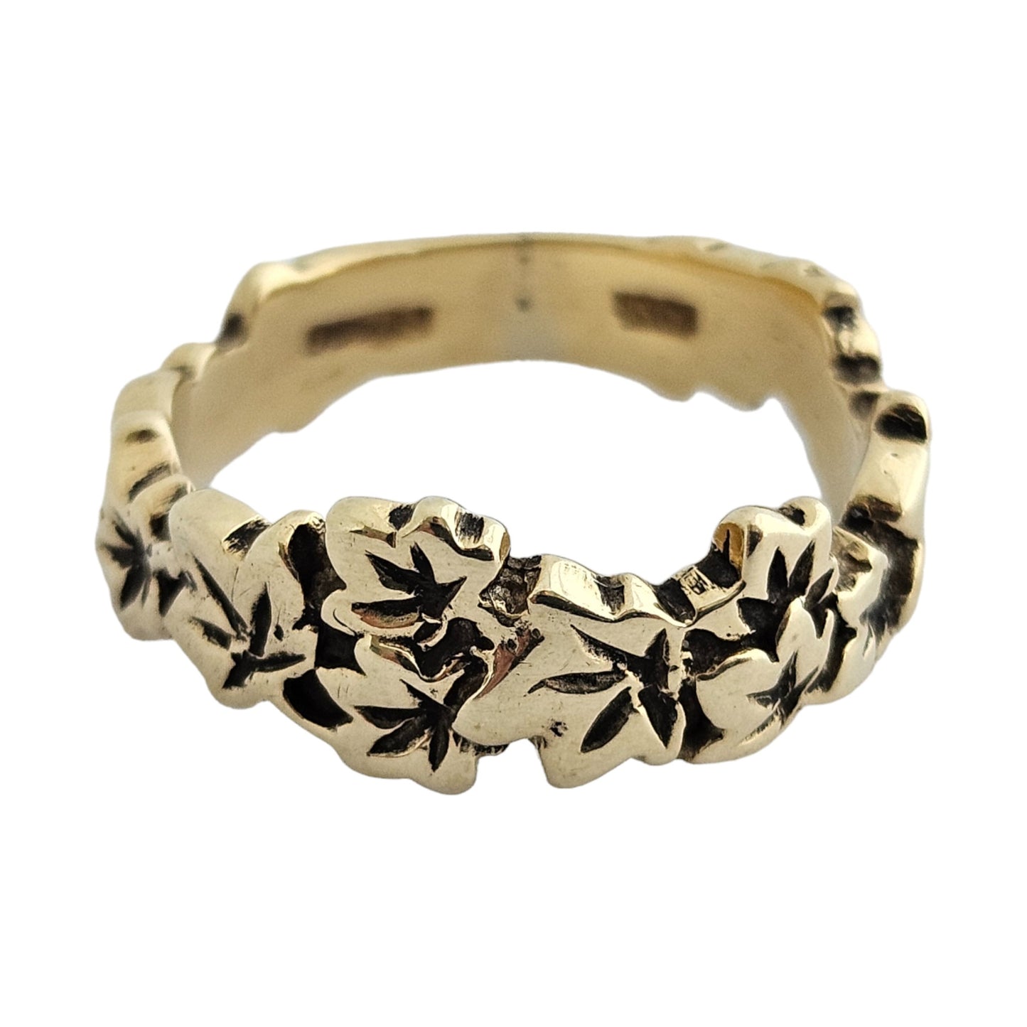 18ct 750 Yellow Gold Band Ring with Leaf Decoration 1992 Size M 5.4 g