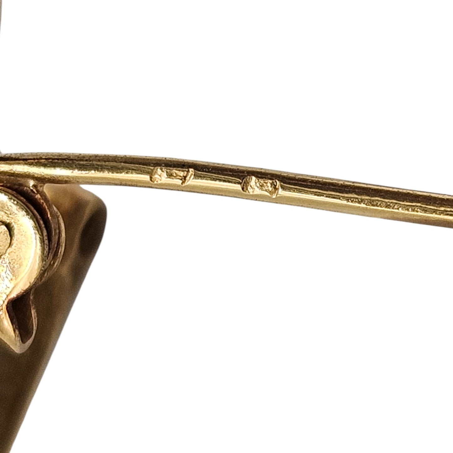 18ct Yellow Gold Umbrella Brooch With Sapphires & Diamonds L 4.3 cm 5.4 g.