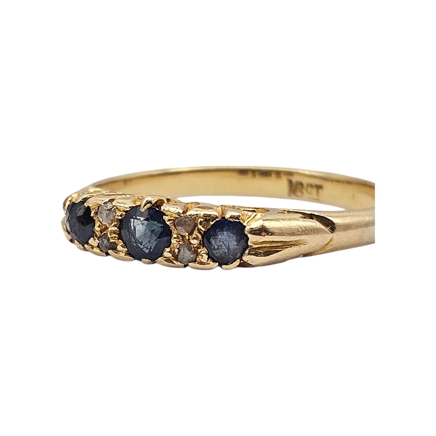 18ct Yellow Gold Sapphire & Diamonds Ring Size N 2.9 g.