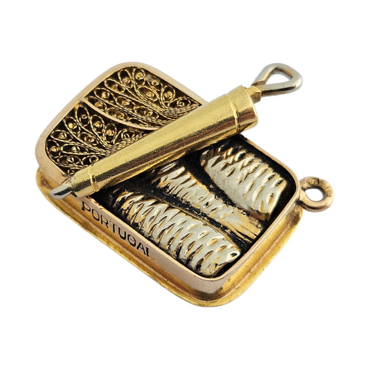 19ct 800 Yellow Gold Portuguese Sardines Charm L 2.1 cm 5.5 g