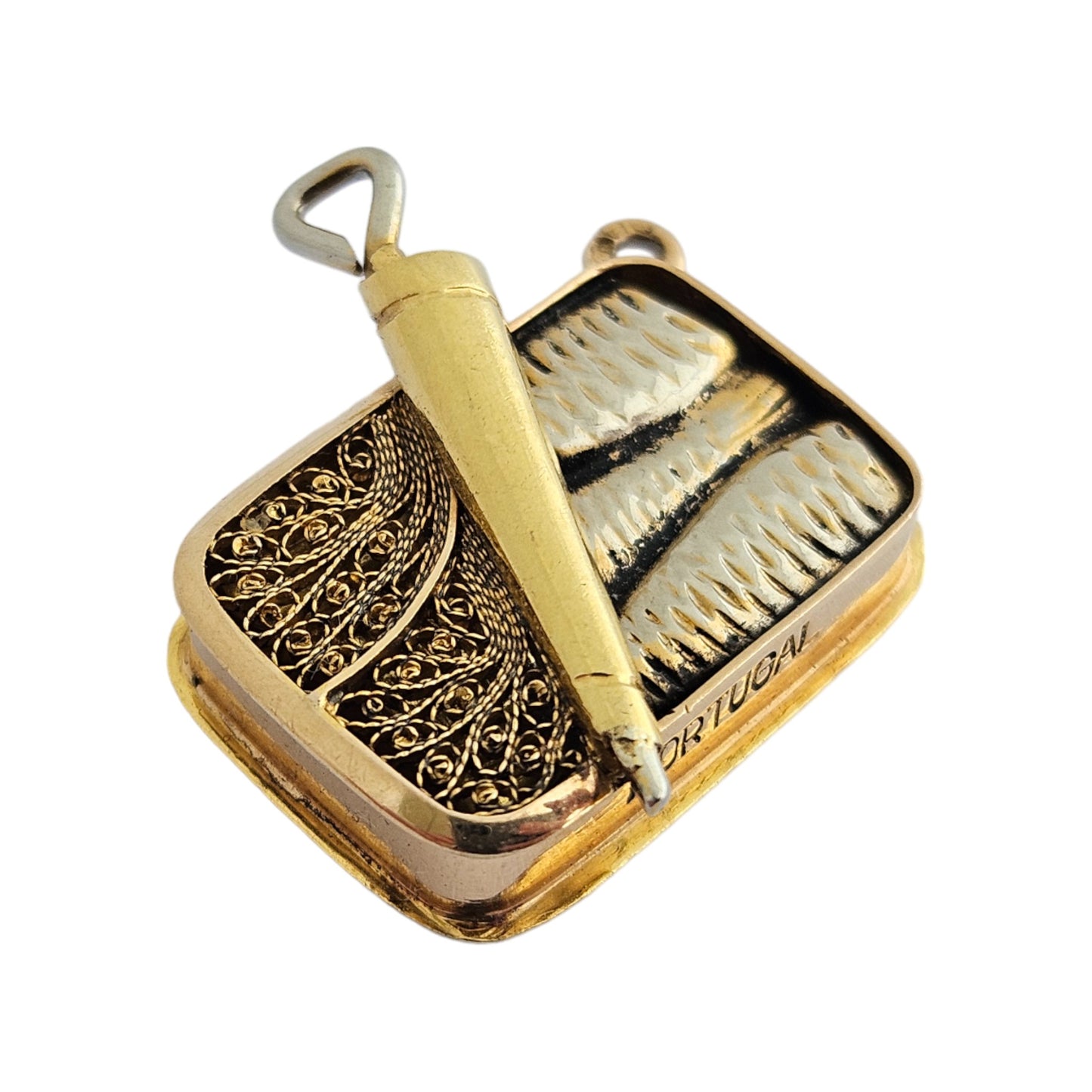 19ct 800 Yellow Gold Portuguese Sardines Charm L 2.1 cm 5.5 g