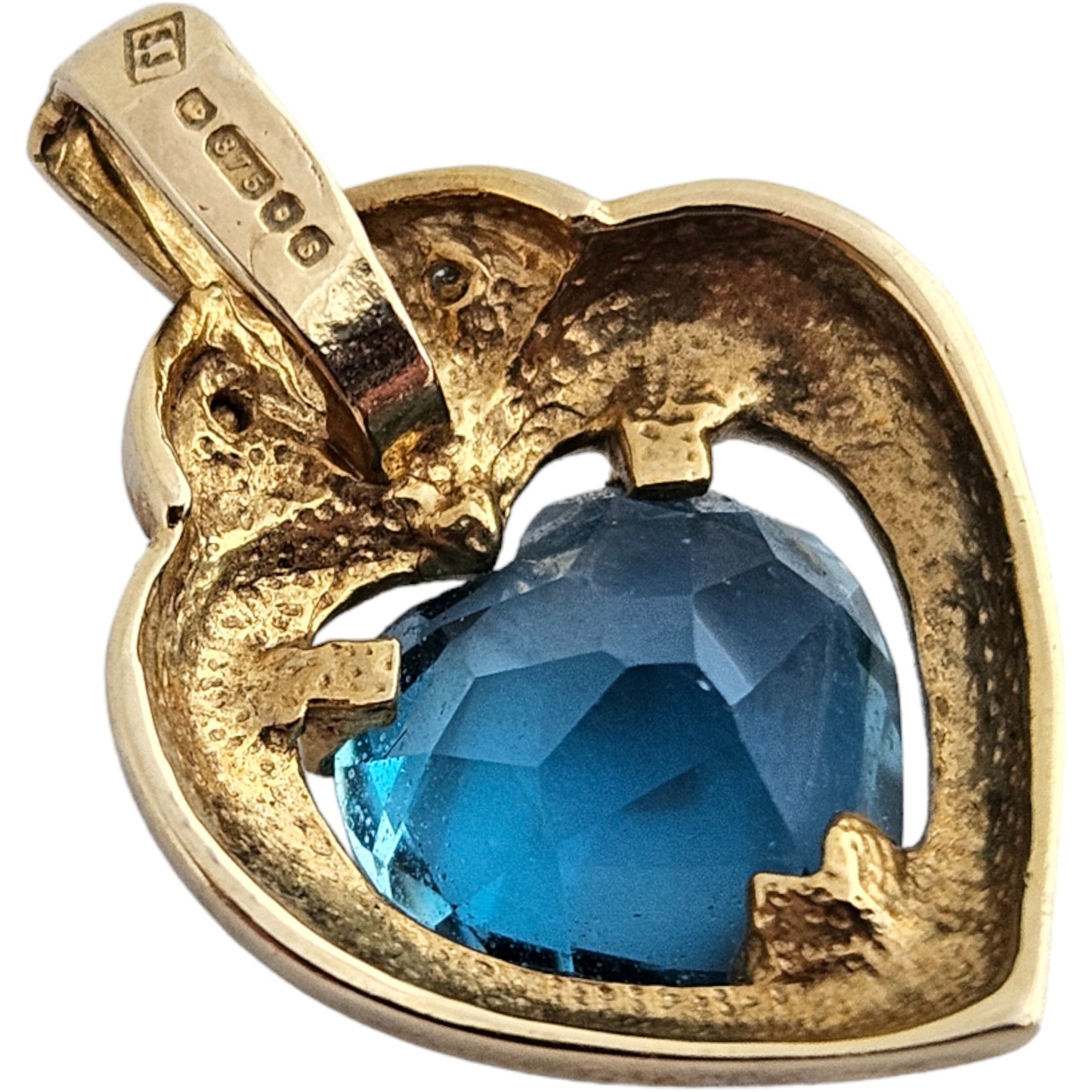9ct 375 Yellow Gold Blue Topaz Heart Pendant 1992 L 1.7 cm 1.4 g