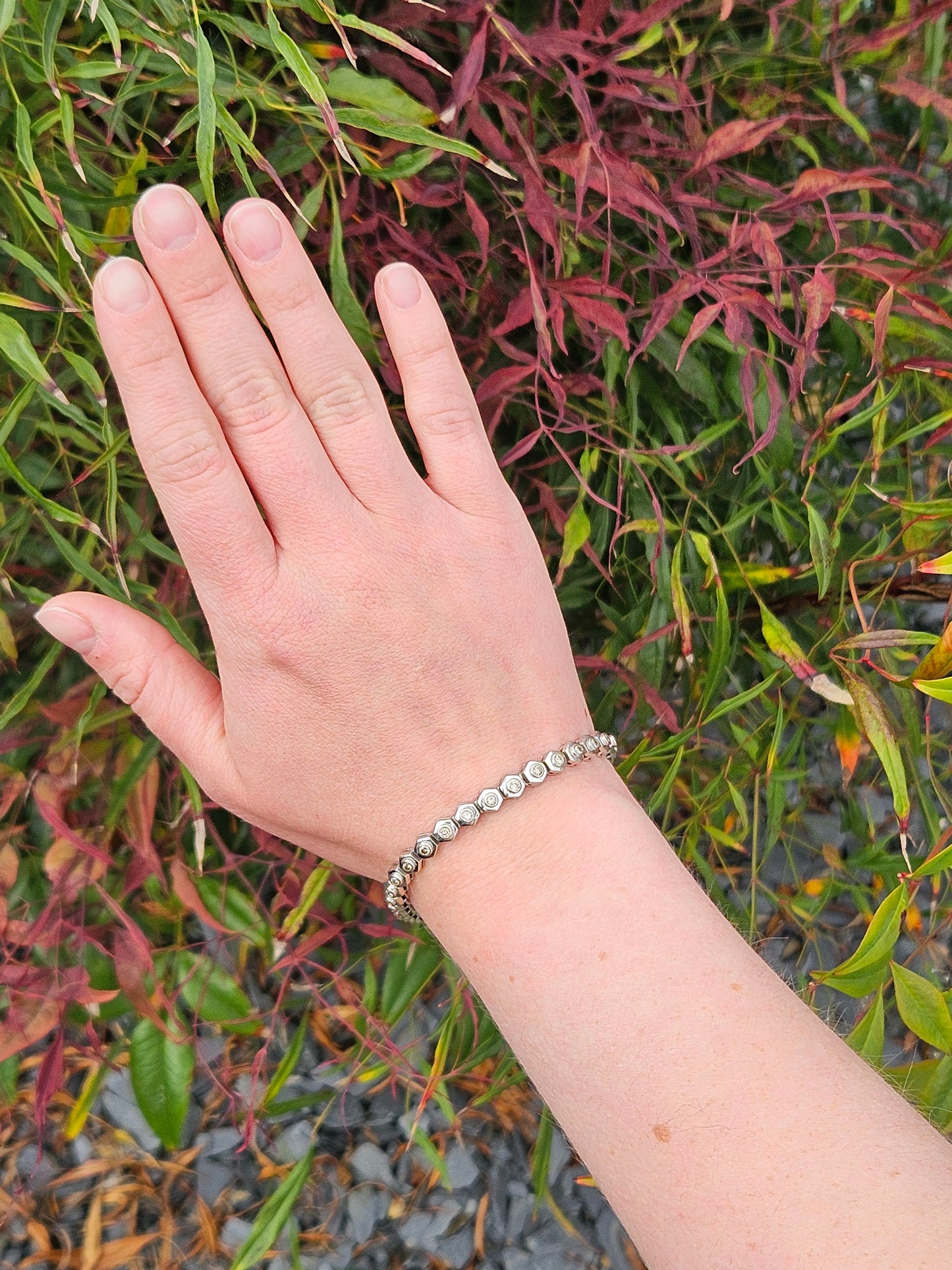 Ladies 18ct 750 White Gold Diamond Bracelet L 18.7 cm 23.3 g.