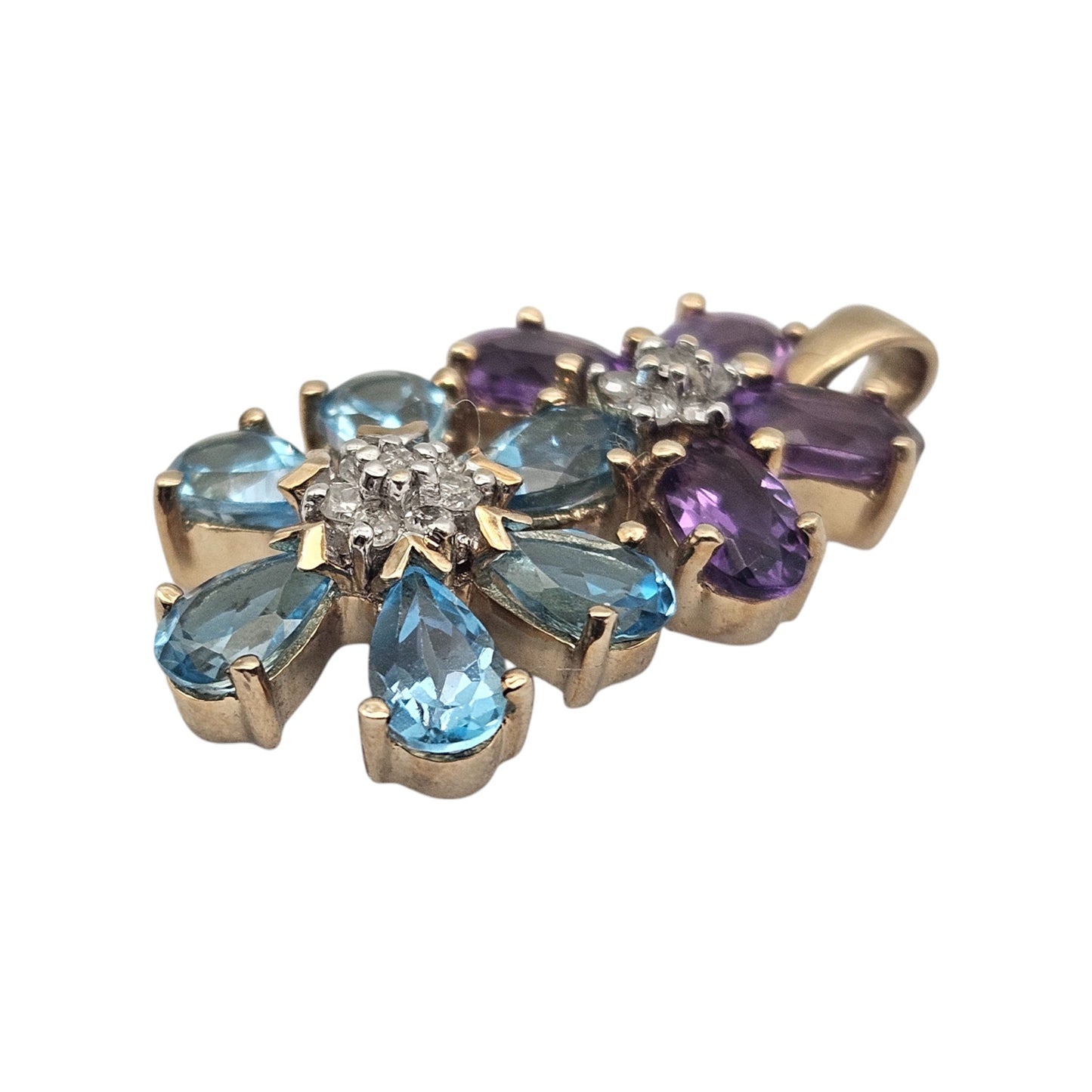 9ct Yellow Gold Pendant With Topazes, Amethysts & Diamonds L 1.9 cm 2.3 g.