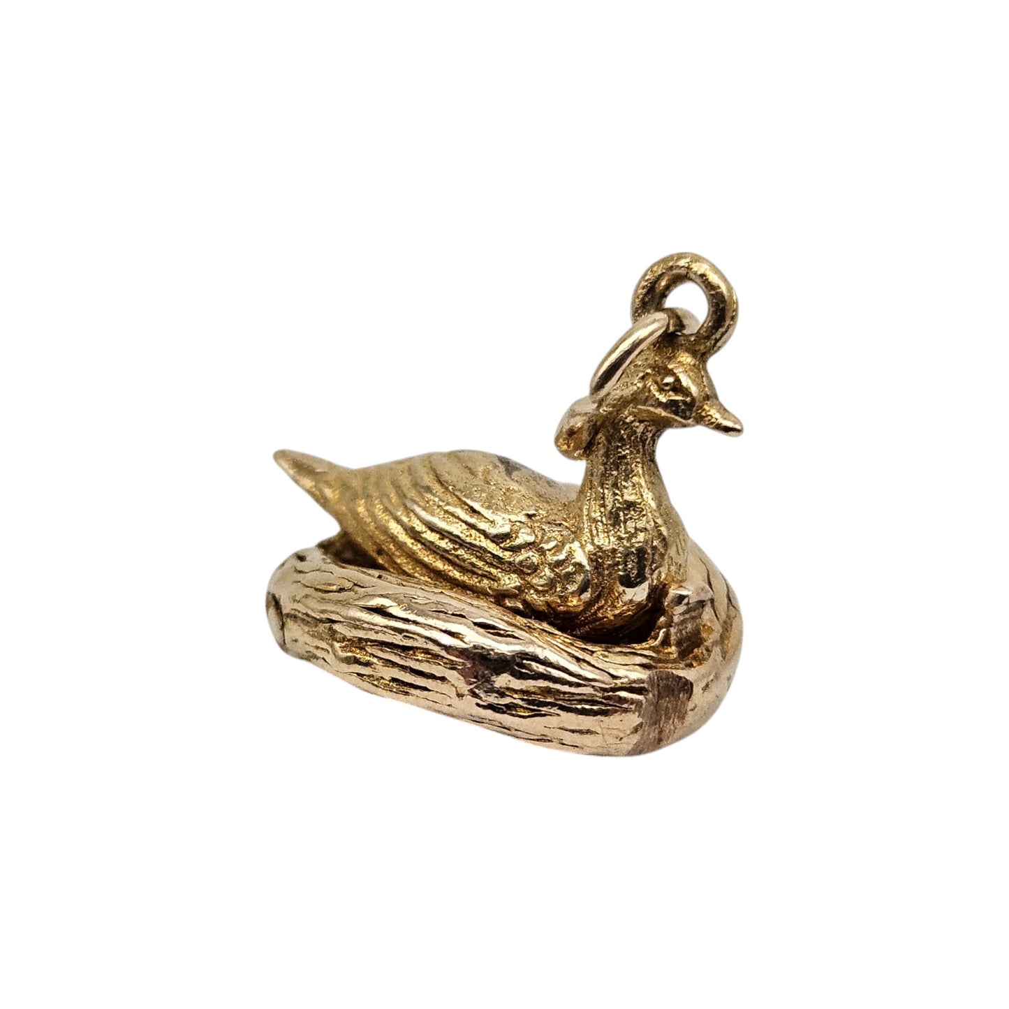 9ct 375 Yellow Gold Bird In The Nest Opening Charm L 1.3 cm 4.2 g.
