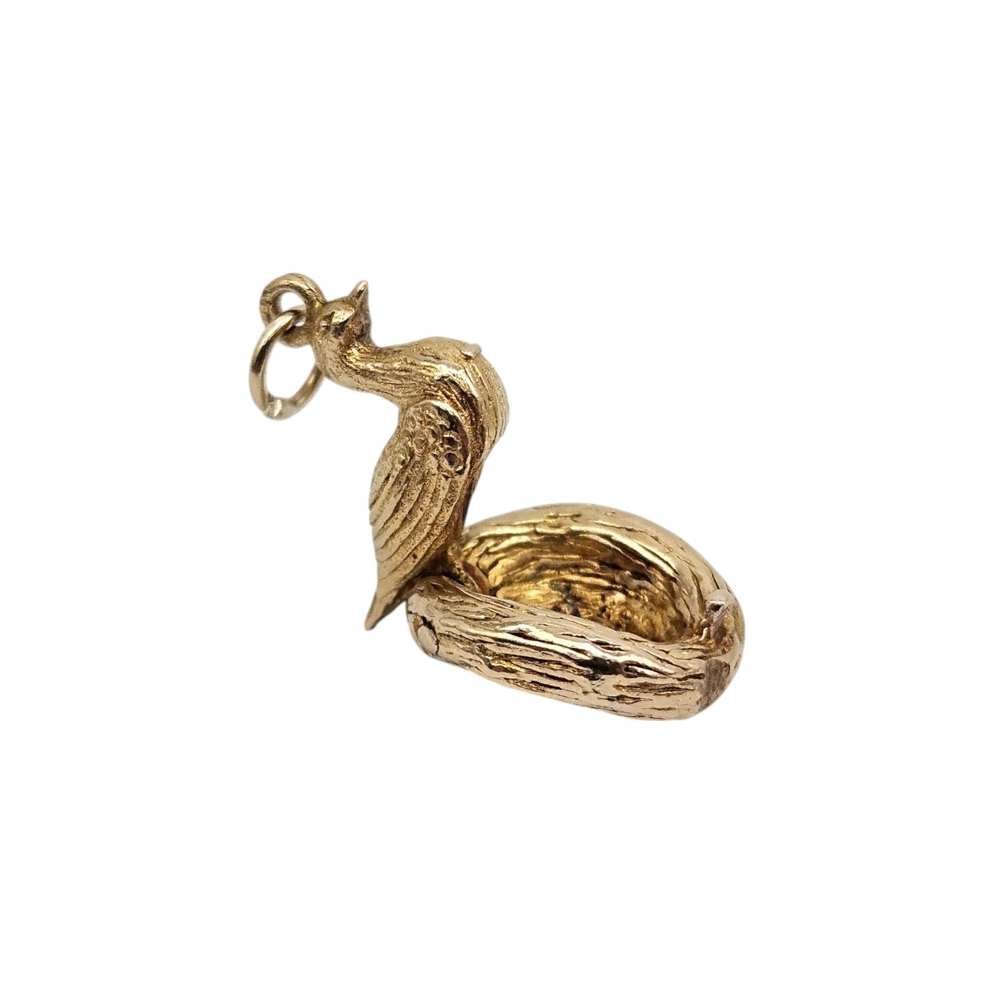 9ct 375 Yellow Gold Bird In The Nest Opening Charm L 1.3 cm 4.2 g.