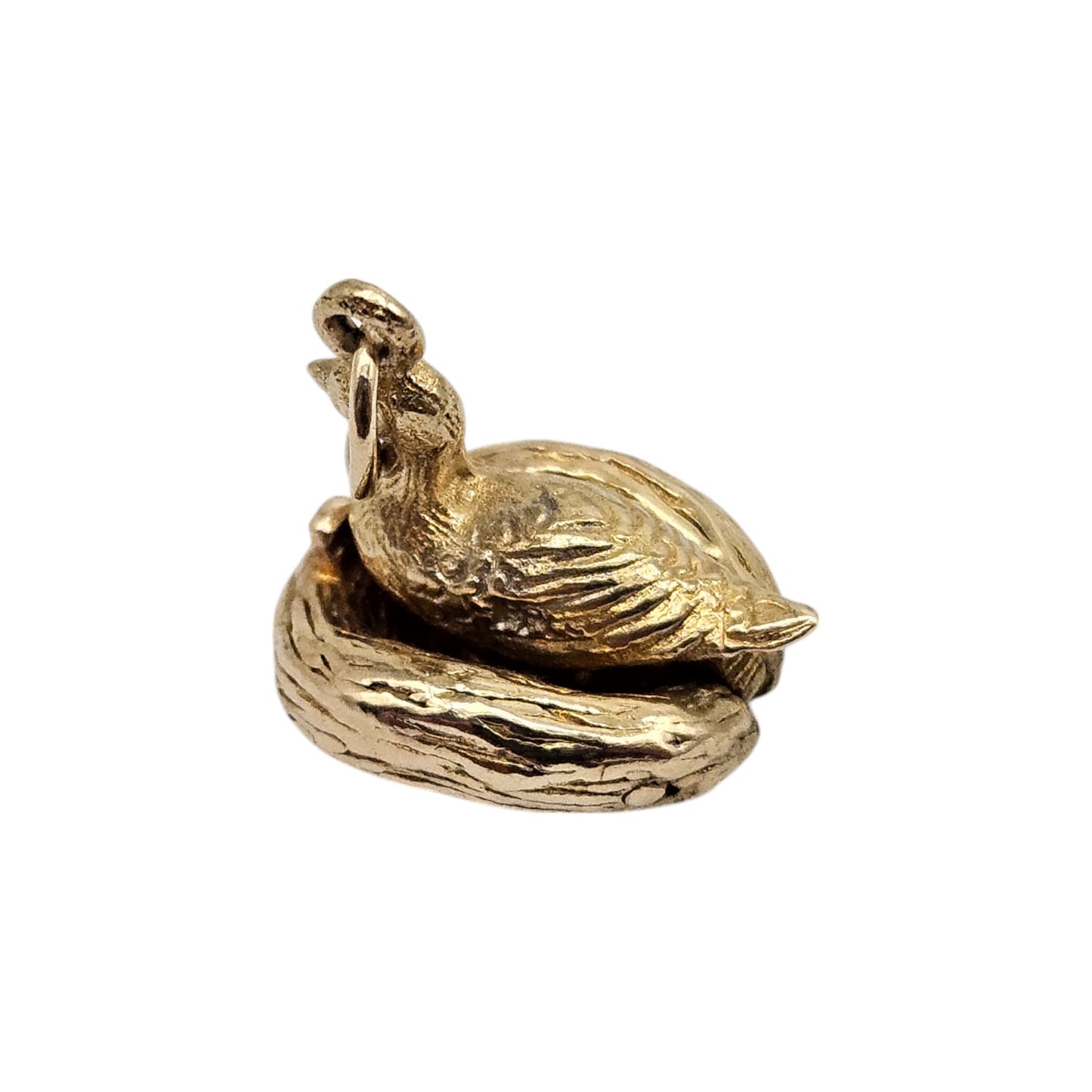 9ct 375 Yellow Gold Bird In The Nest Opening Charm L 1.3 cm 4.2 g.