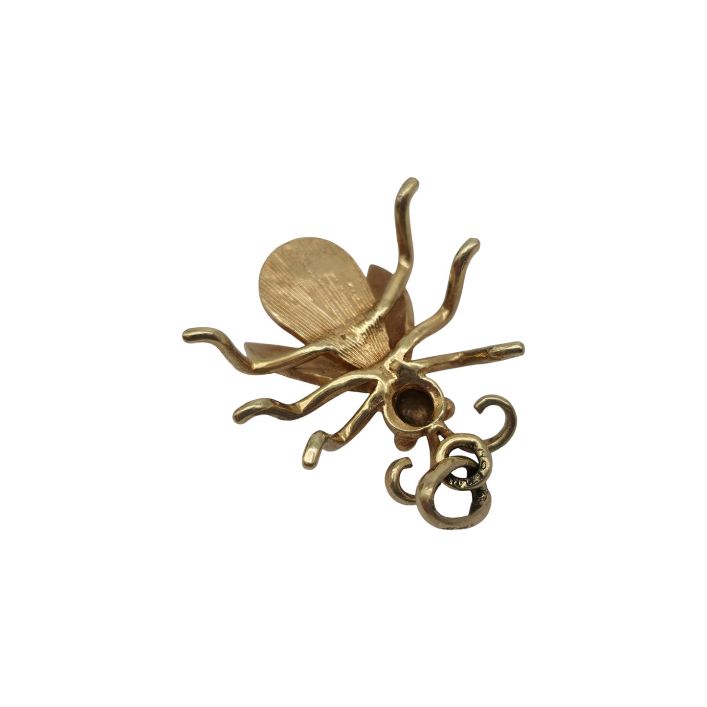 9ct 375 Yellow Gold Bug Pendant c.1980 L 1.9 cm 2.1 g.