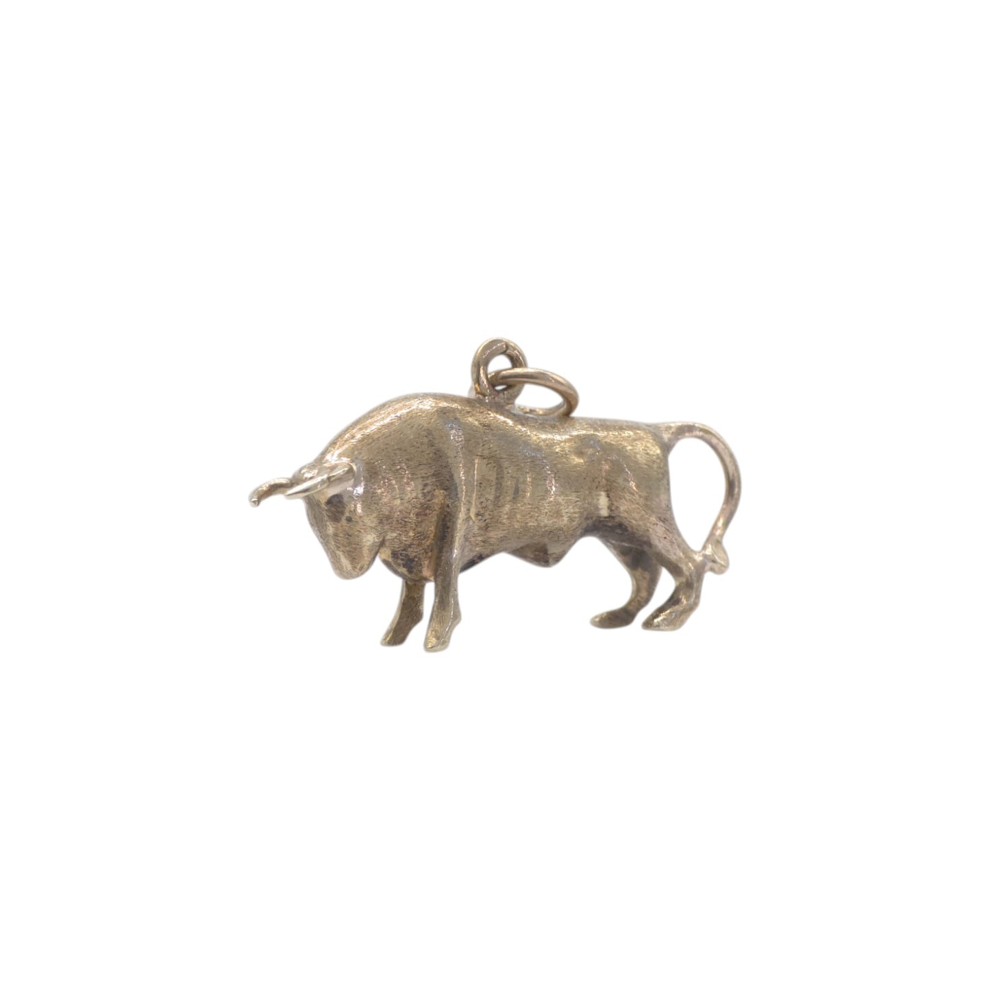 9ct 375 Yellow Gold Bull Charm c.1960's L 2.7 cm 2.1 g.