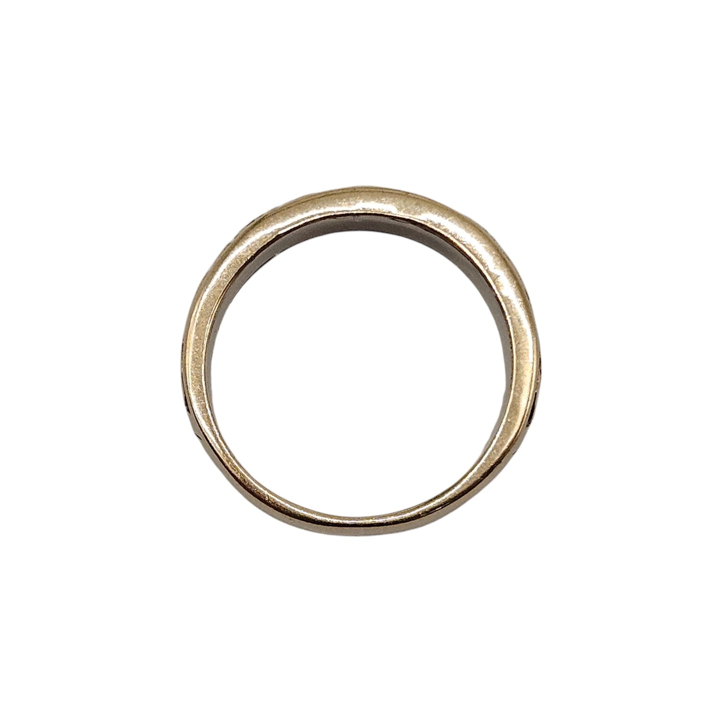 9ct 375 Yellow Gold Claddagh Ring Size Q 1/2, 5.8 g.