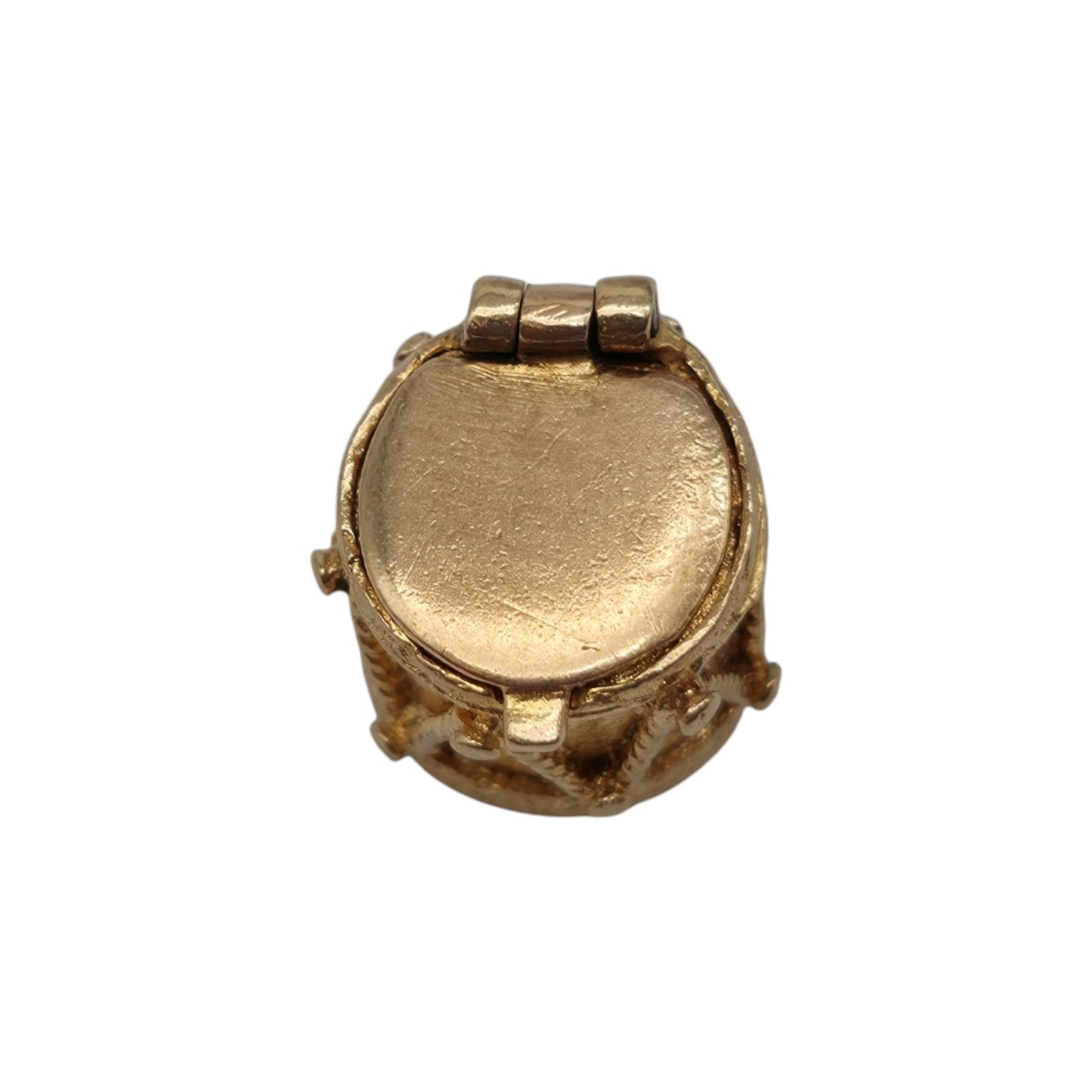9ct 375 Yellow Gold Drum Opening Charm 1959 L 1.0 cm 4.3 g.