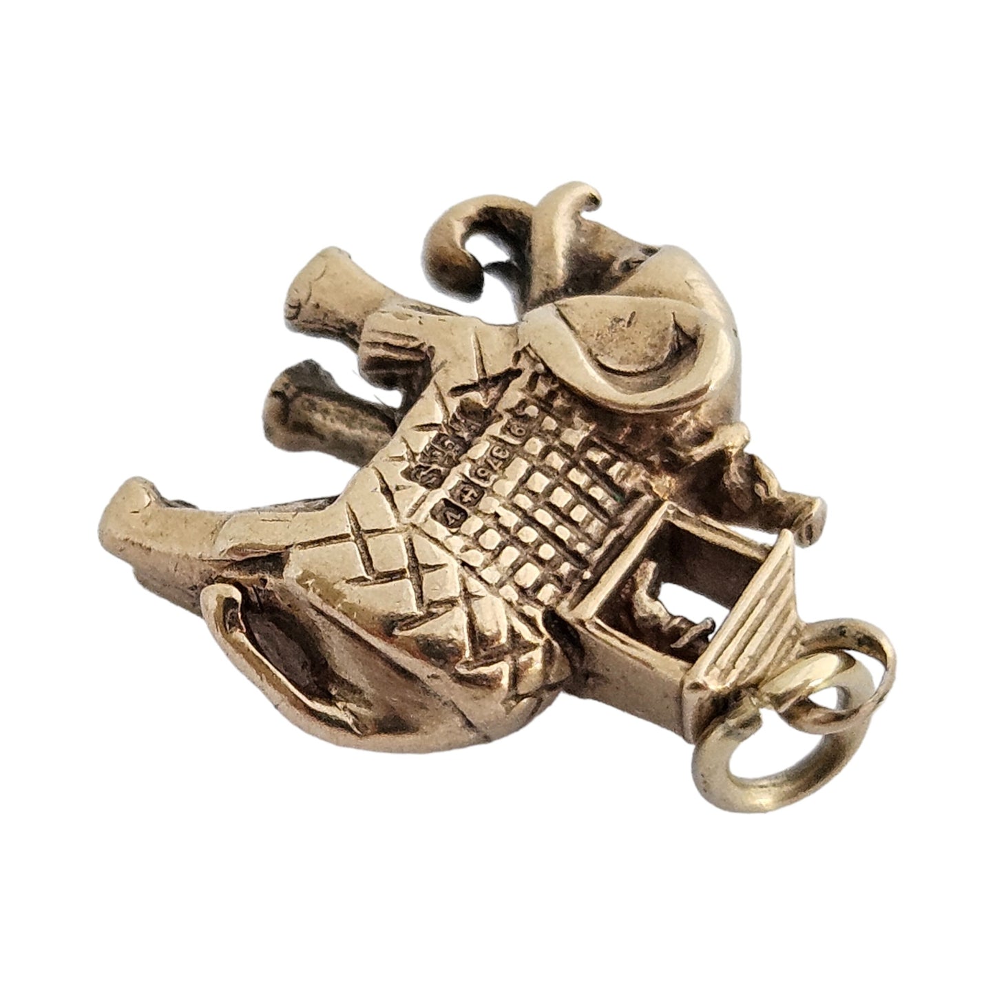 9ct 375 Cast Yellow Gold Elephant Charm 1970 L 1.5 cm 5.4 g