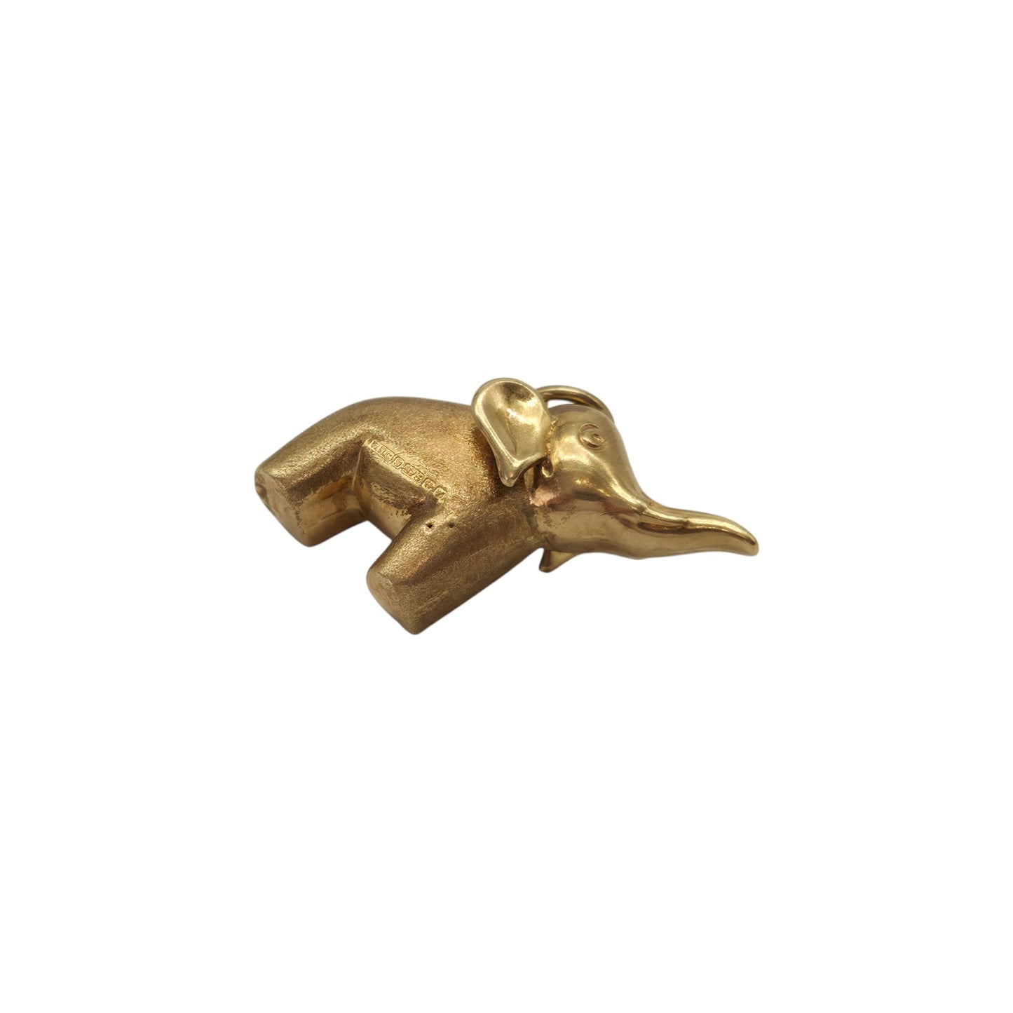 9ct 375 Yellow Gold Elephant Charm 1973 L 2.3 cm 1.5 g.