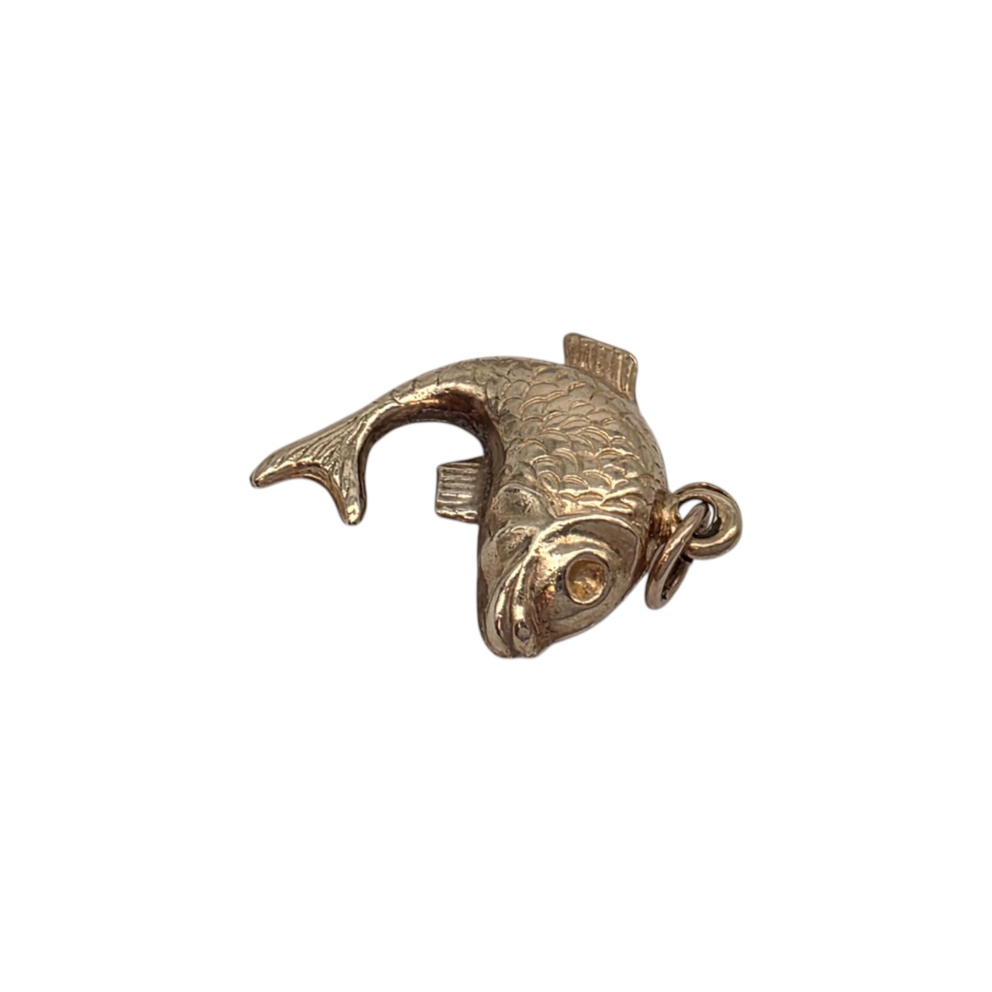 9ct Yellow Gold Fish Charm c.1970's L 1.8 cm 1.0 g.