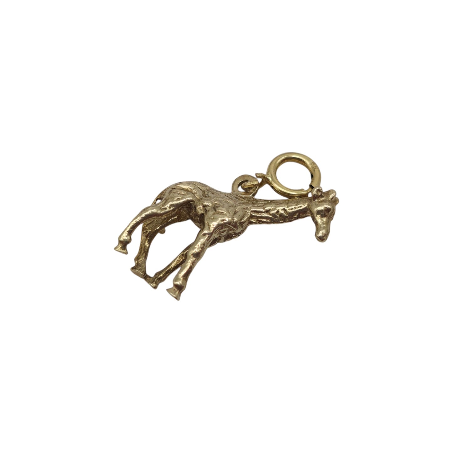 9ct 375 Yellow Gold Giraffe Charm 2001 L 1.5 cm 1.2 g.