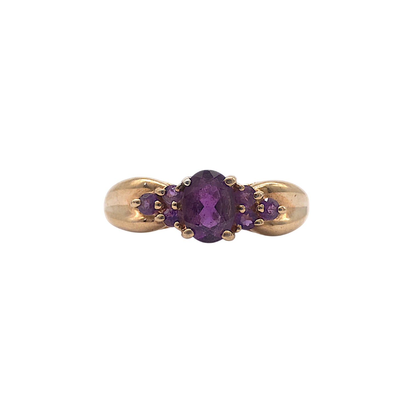 9ct gold Ring set with seven Amethysts