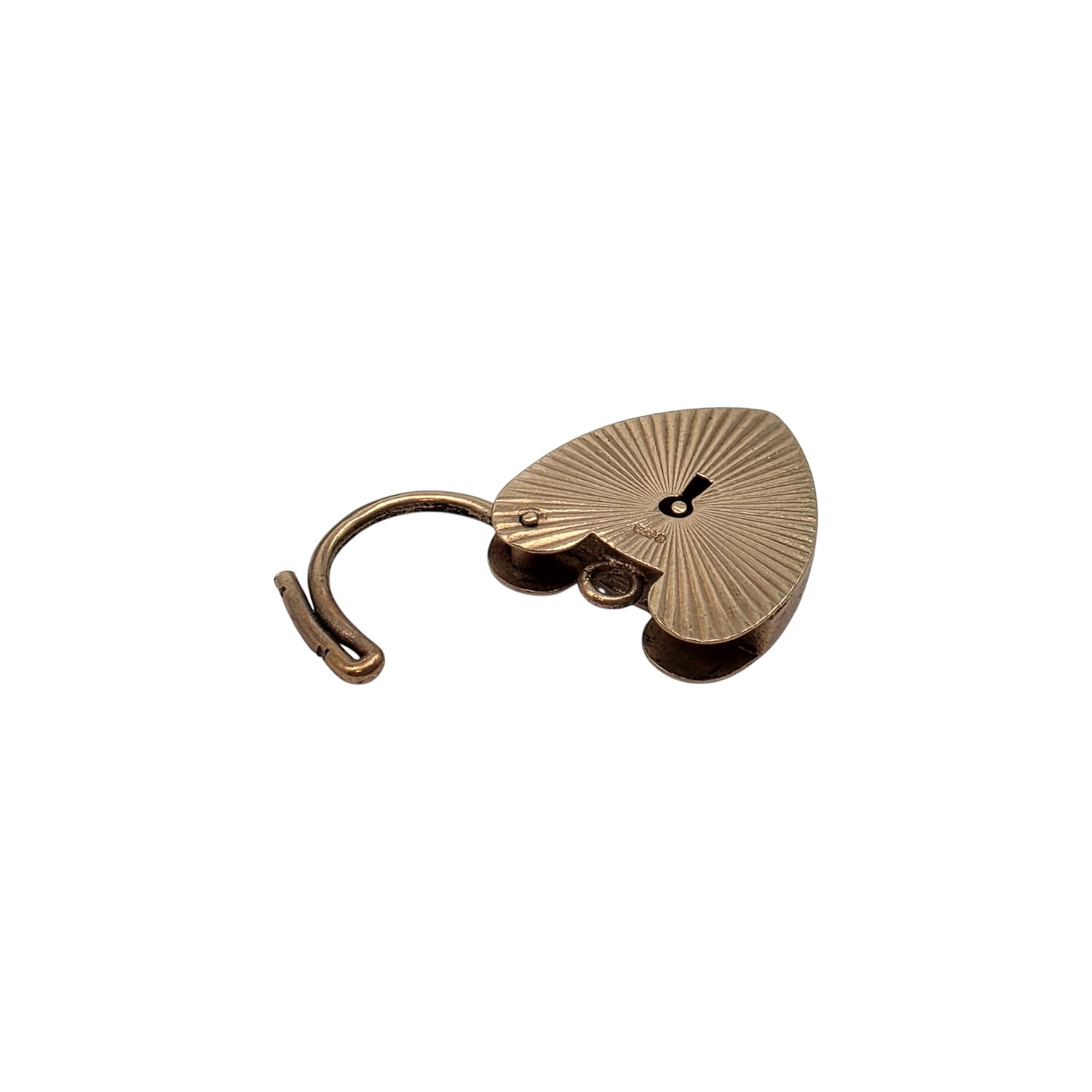 9ct 375 Yellow Gold Engraved Heart Shaped Padlock 1963 L 2.3 cm 3.1 g.