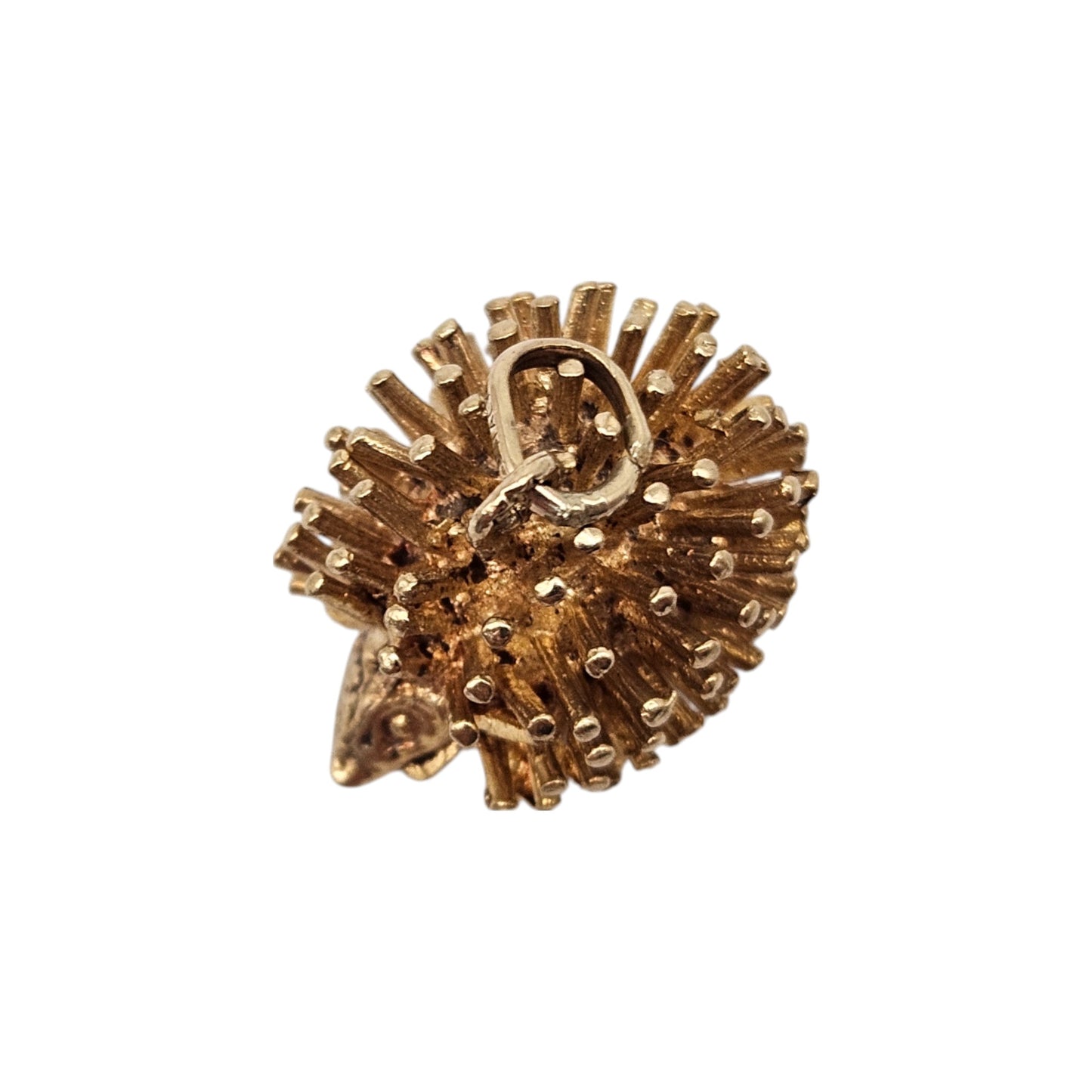Large 9ct 375 Yellow Gold Hedgehog Charm 1971 L 1.9 cm 6.0 g.