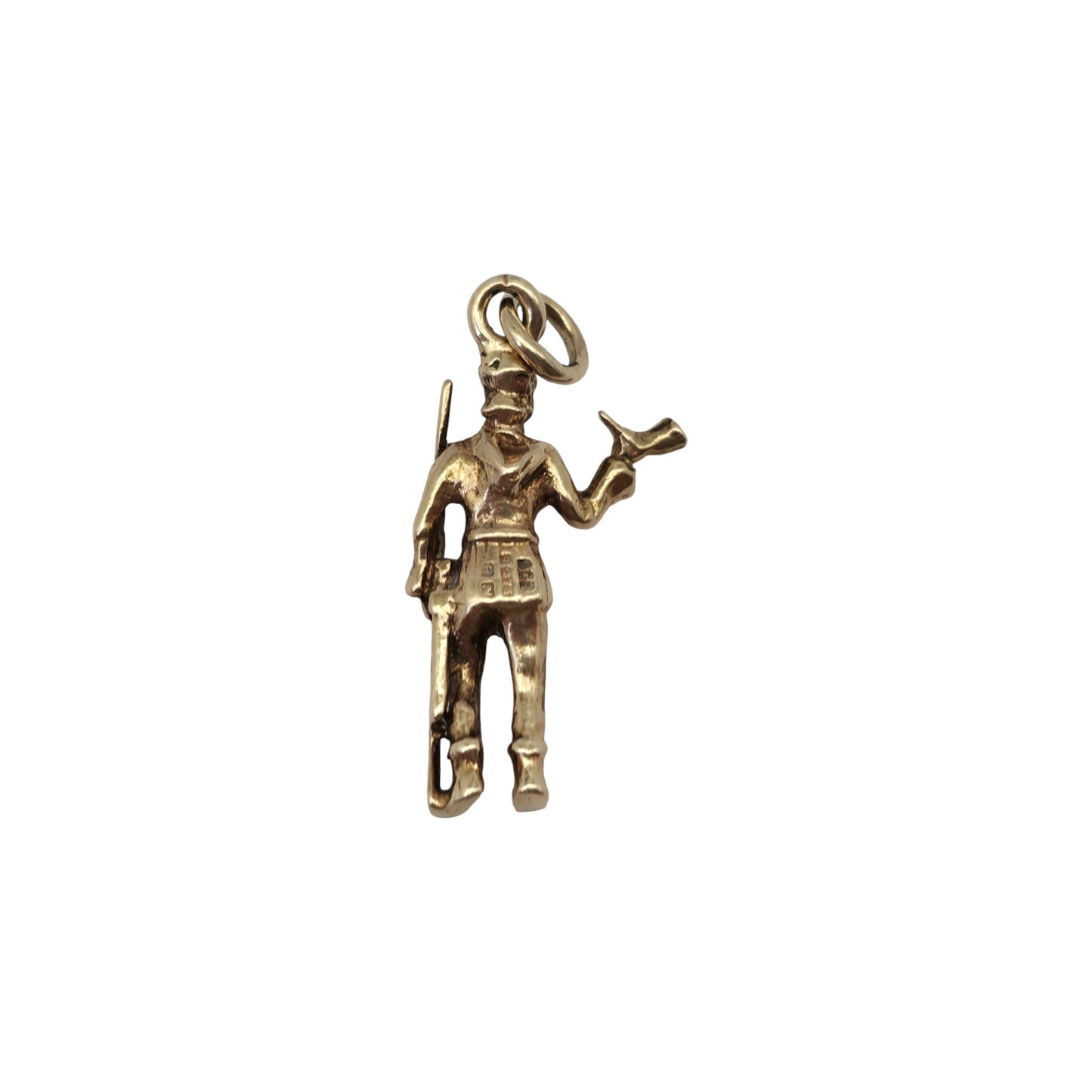 9ct 375 Yellow Gold Hunter Charm 1962 L 2.0 cm 1.9 g.