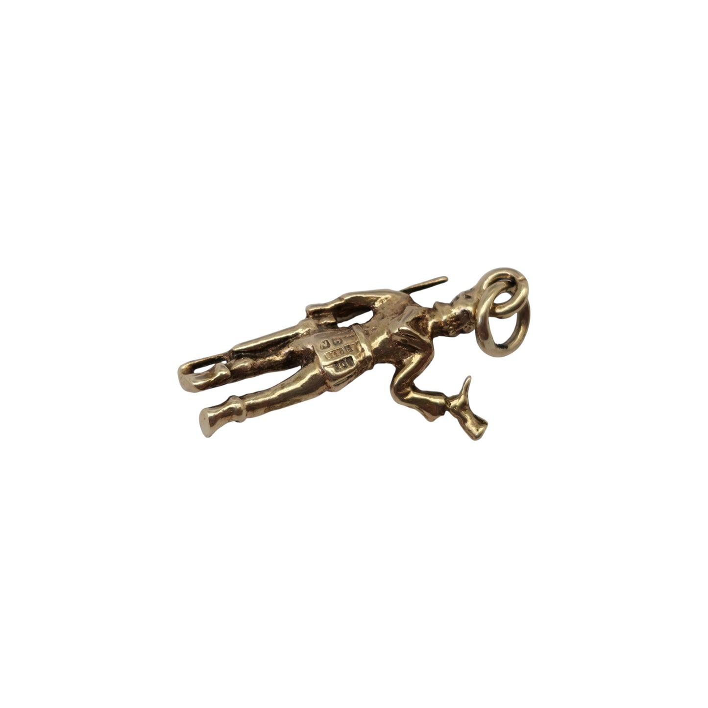 9ct 375 Yellow Gold Hunter Charm 1962 L 2.0 cm 1.9 g.