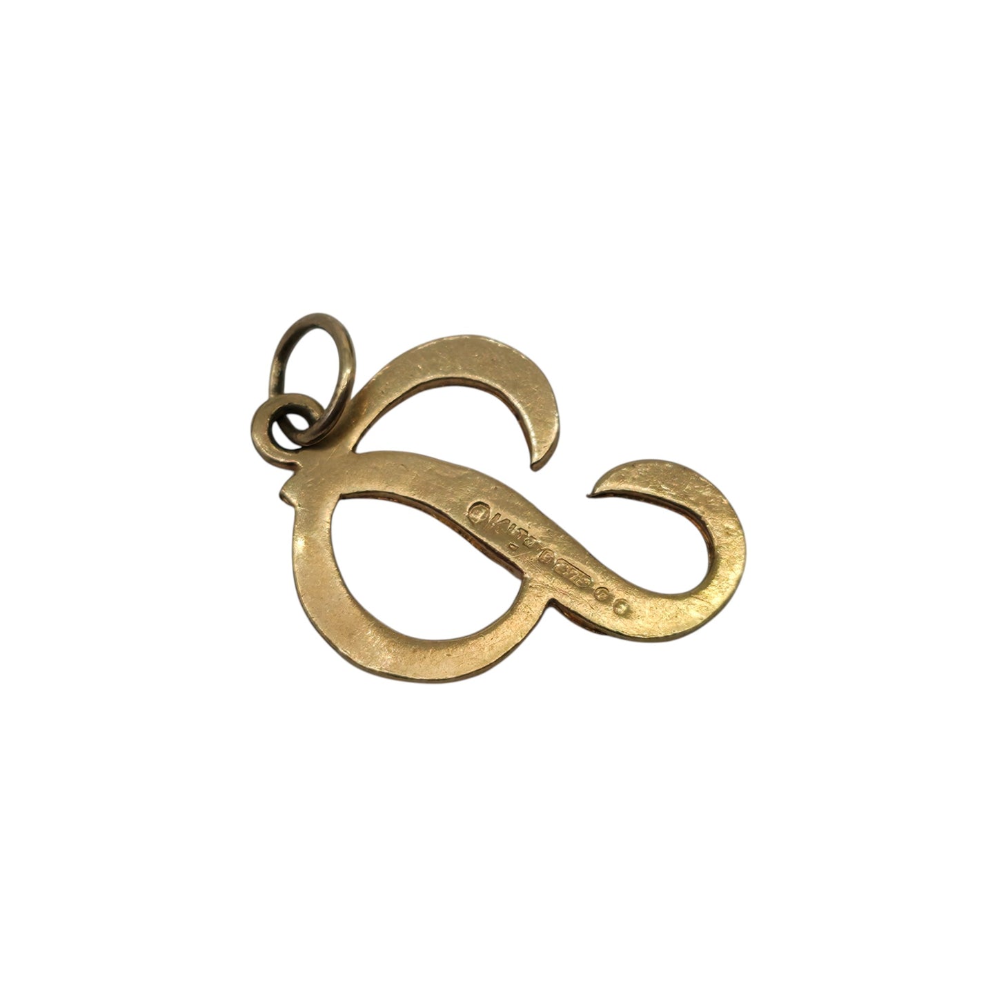 9ct 375 Yellow Gold Initial "P" Letter Charm 1972 L 1.5 cm 0.7 g.