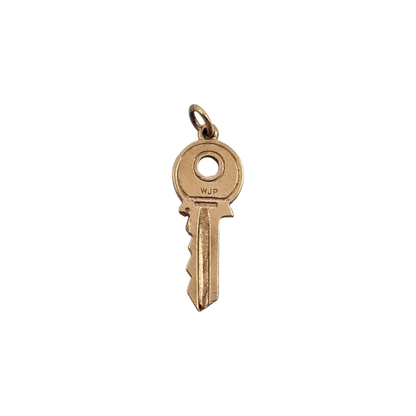 Large 9ct 375 Yellow Gold Key Charm 1970 L 2.6 cm 2.7 g.