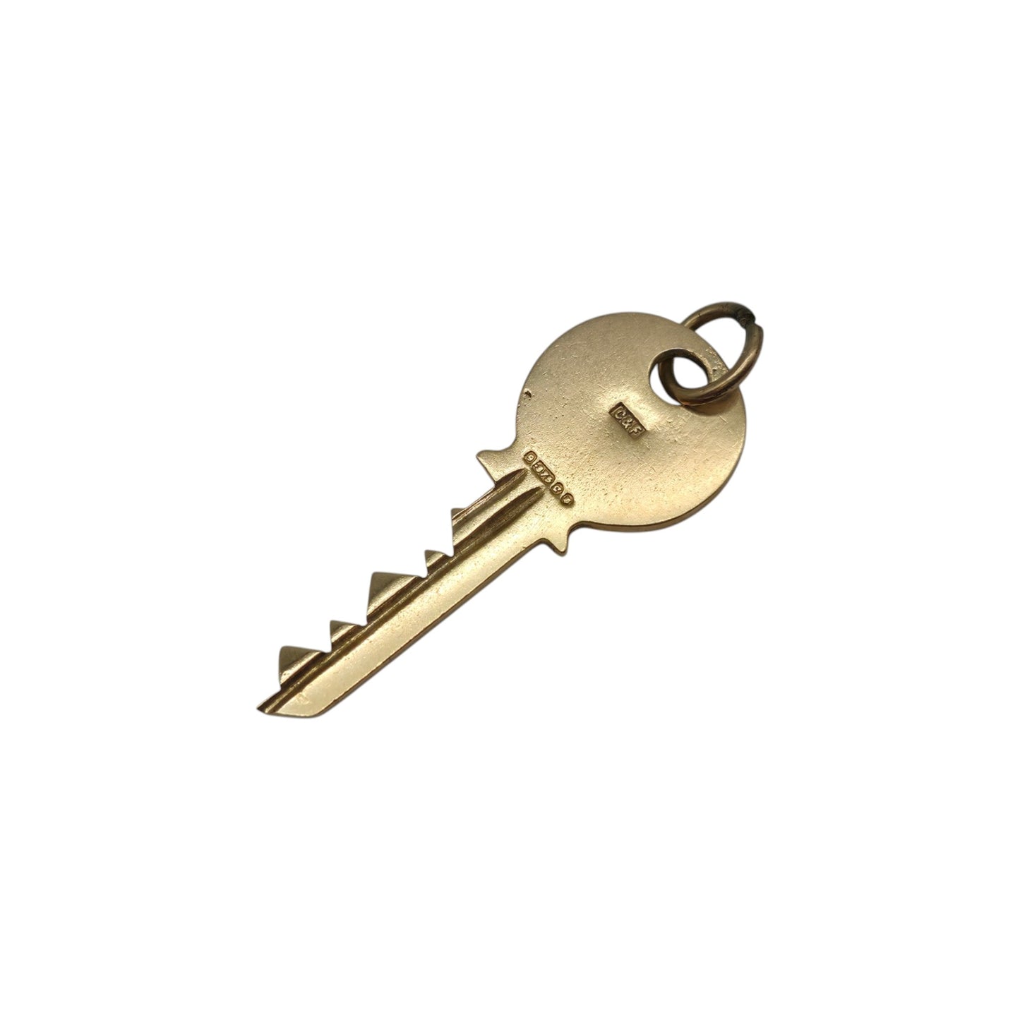 Large 9ct 375 Yellow Gold Key Charm 1958 L 3.3 cm 2.4 g.
