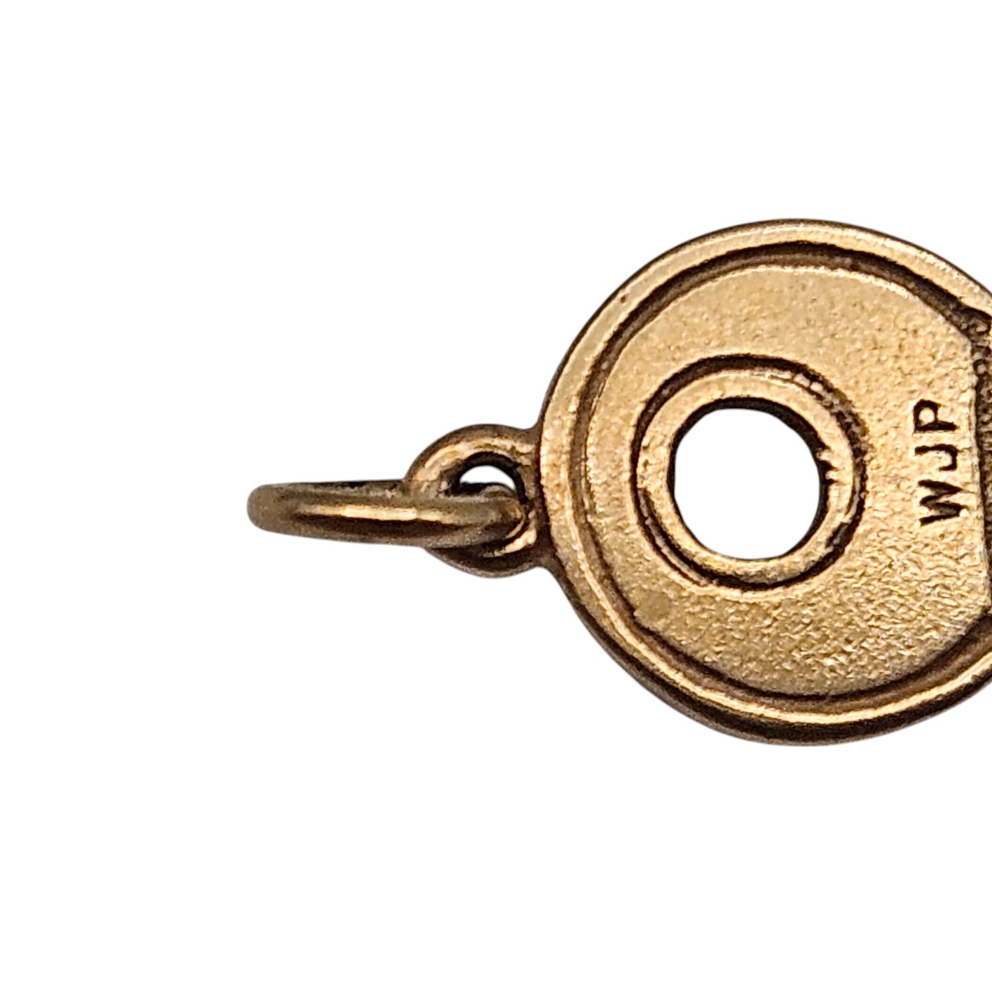 Large 9ct 375 Yellow Gold Key Charm 1970 L 2.6 cm 2.7 g.
