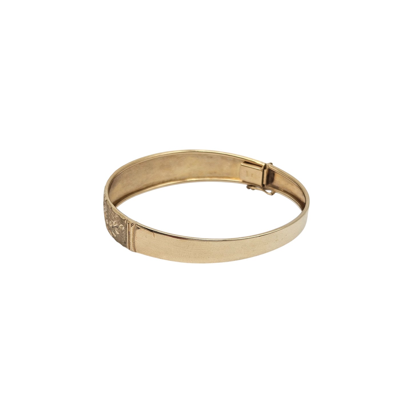 9ct 375 Yellow Gold Engraved Hinged Bangle 9.7 g.