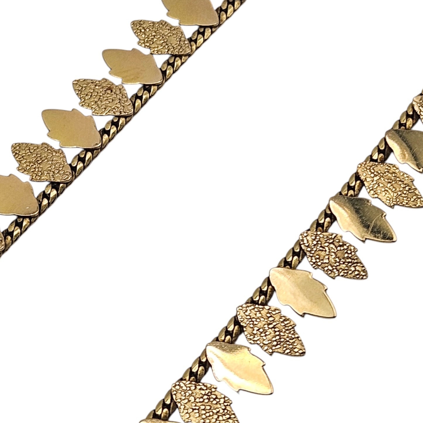 9ct 375 Yellow Gold Necklace c.1979 L 44.0 cm 12.4 g.