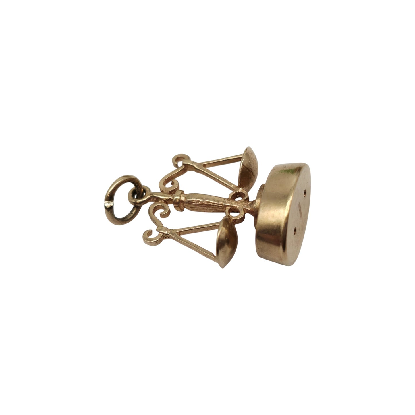 9ct 375 Yellow Gold Scales Charm 1973 L 1.6 cm 2.0 g.