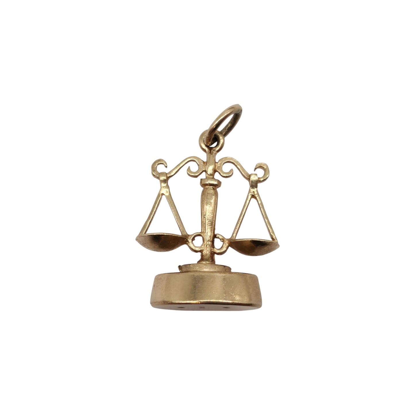 9ct 375 Yellow Gold Scales Charm 1973 L 1.6 cm 2.0 g.