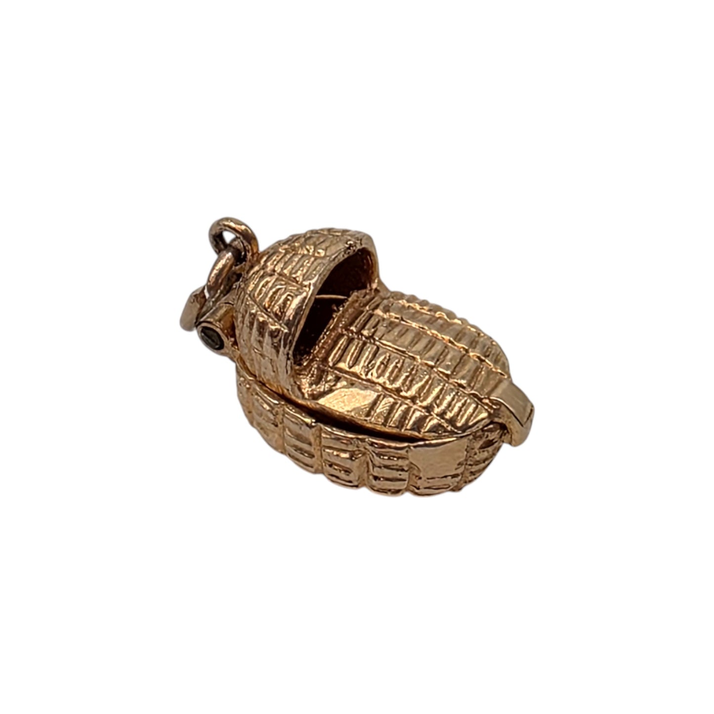 9ct 375 Yellow Gold Moses Basket Opening Charm 1971 L 1.3 cm 2.7 g.