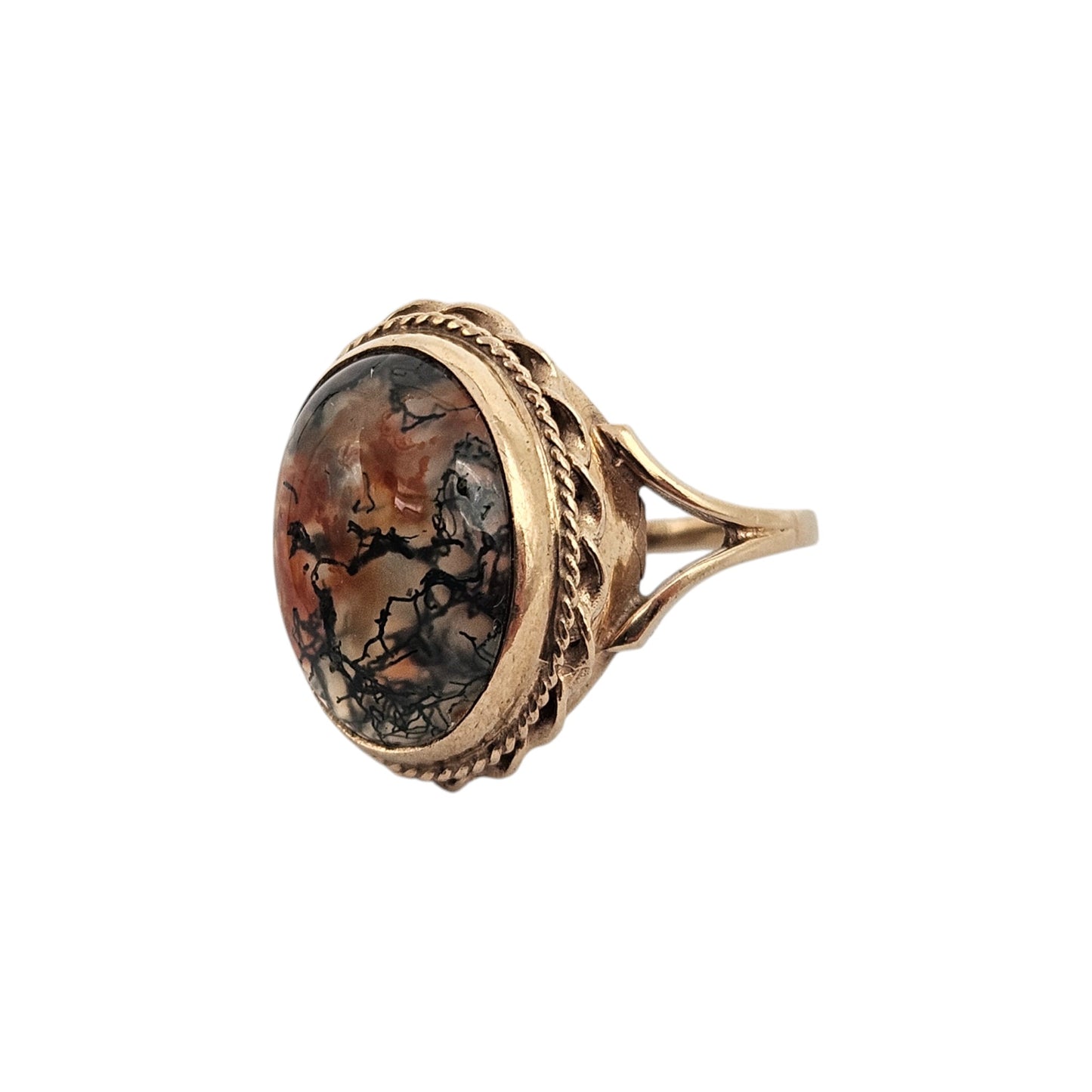9ct 375 Yellow Gold Moss Agate Ring 1972 Size L 1/2, 5.2 g.