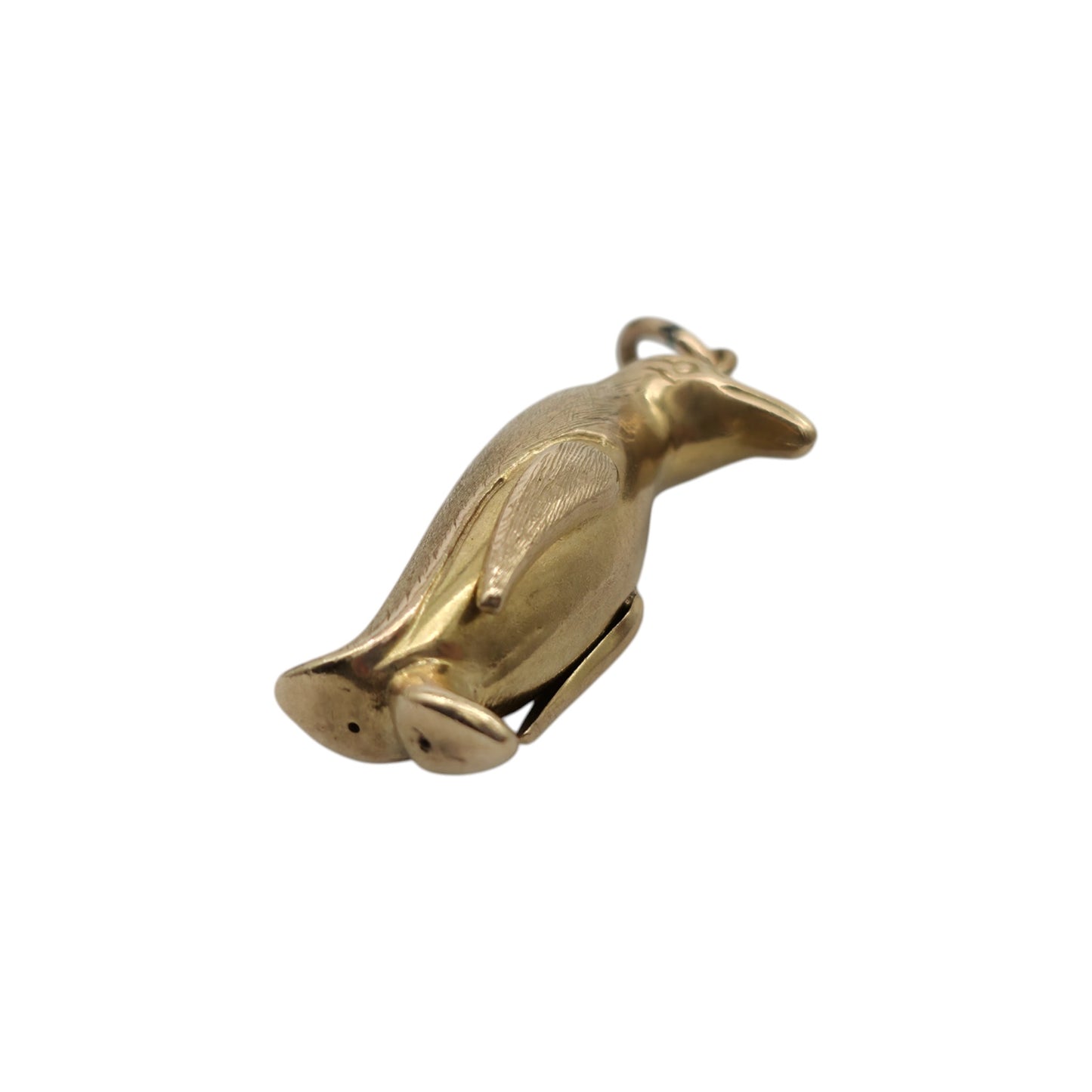 9ct 375 Yellow Gold Penguin Charm 1963 L 2.3 cm 1.8 g.