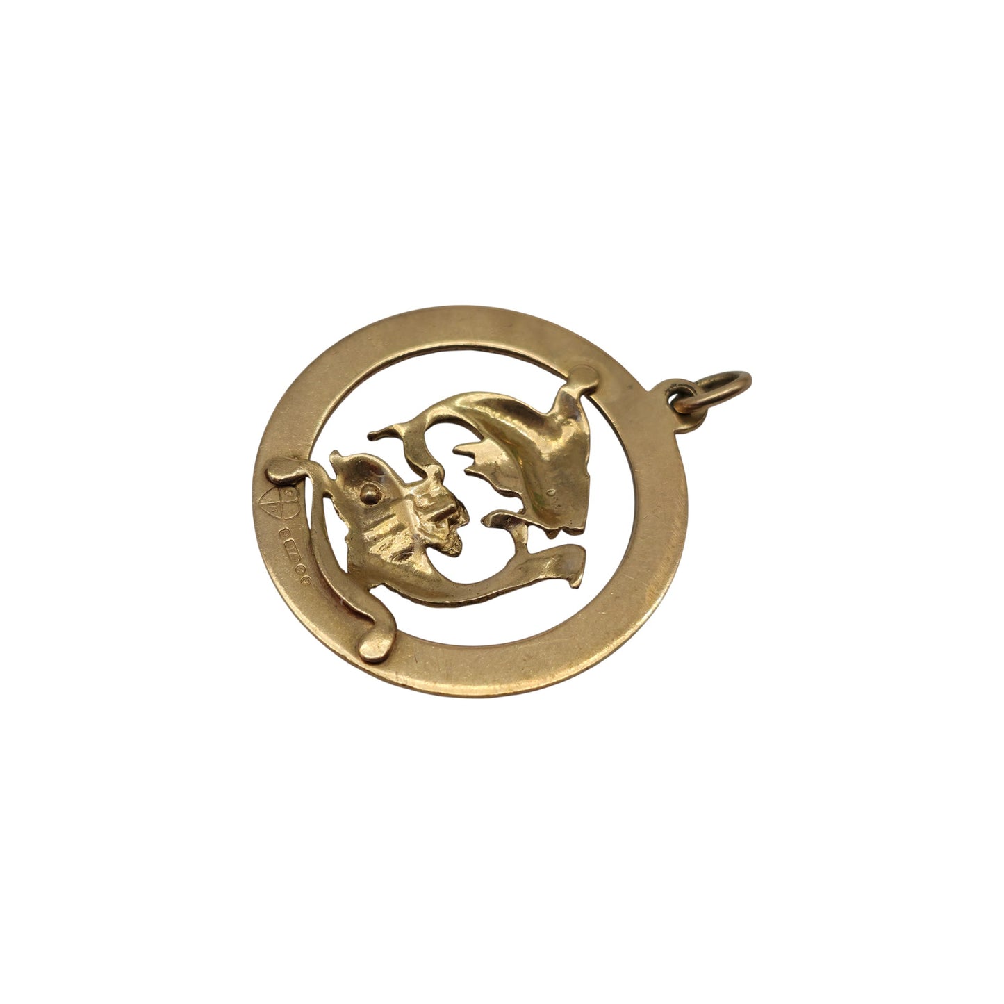 9ct 375 Yellow Gold Pisces Charm 1974 L 2.4 cm 2.3 g.