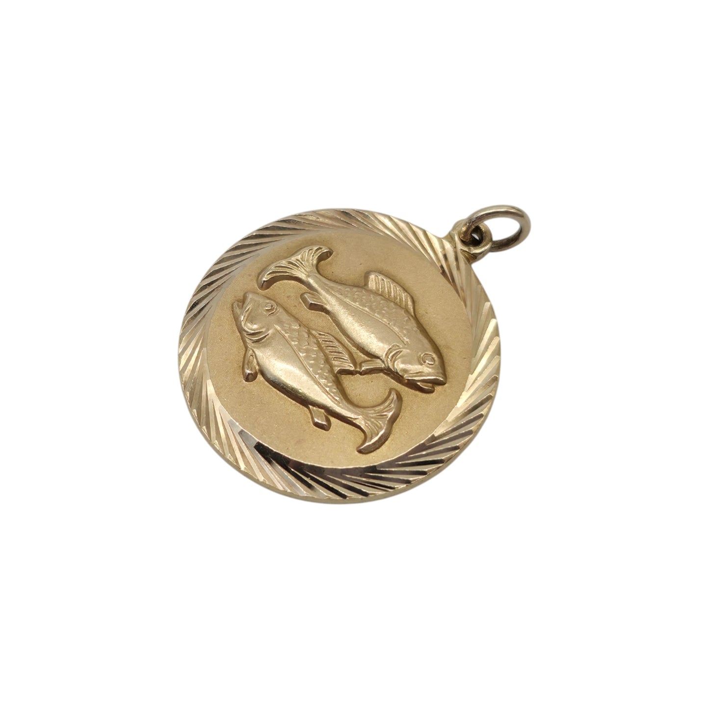 9ct 375 Yellow Gold Pisces Charm 1973 L 1.9 cm 3.9 g.