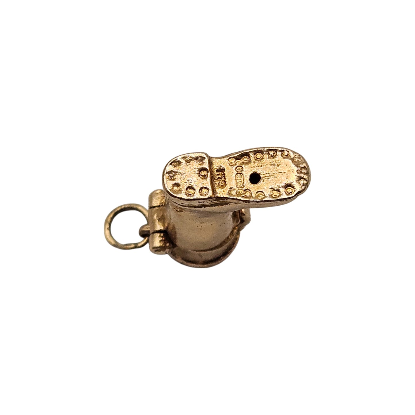 Cute 9ct 375 Yellow Gold Puss In Boot Opening Charm 1966 L 1.6 cm 4.0 g.