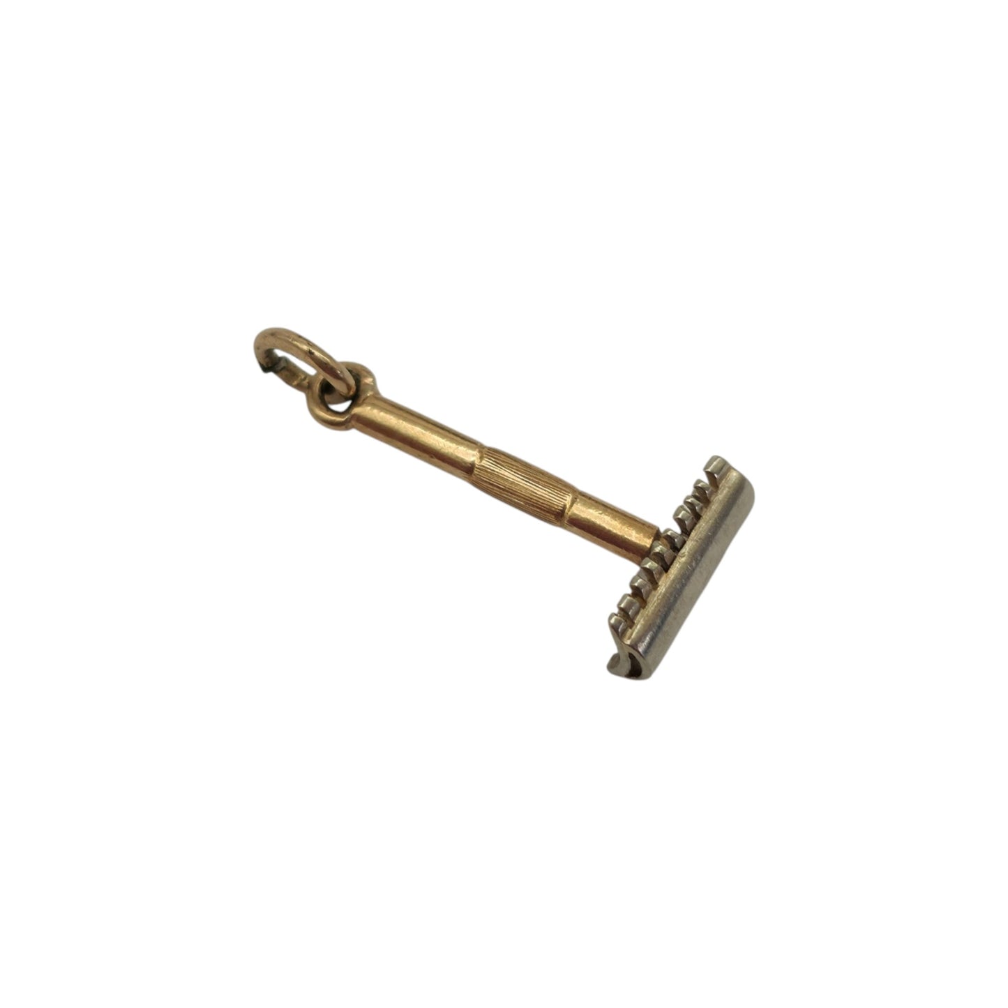 9ct 375 Yellow & White Gold Rake Charm 1948 L 1.3 cm 0.6 g.